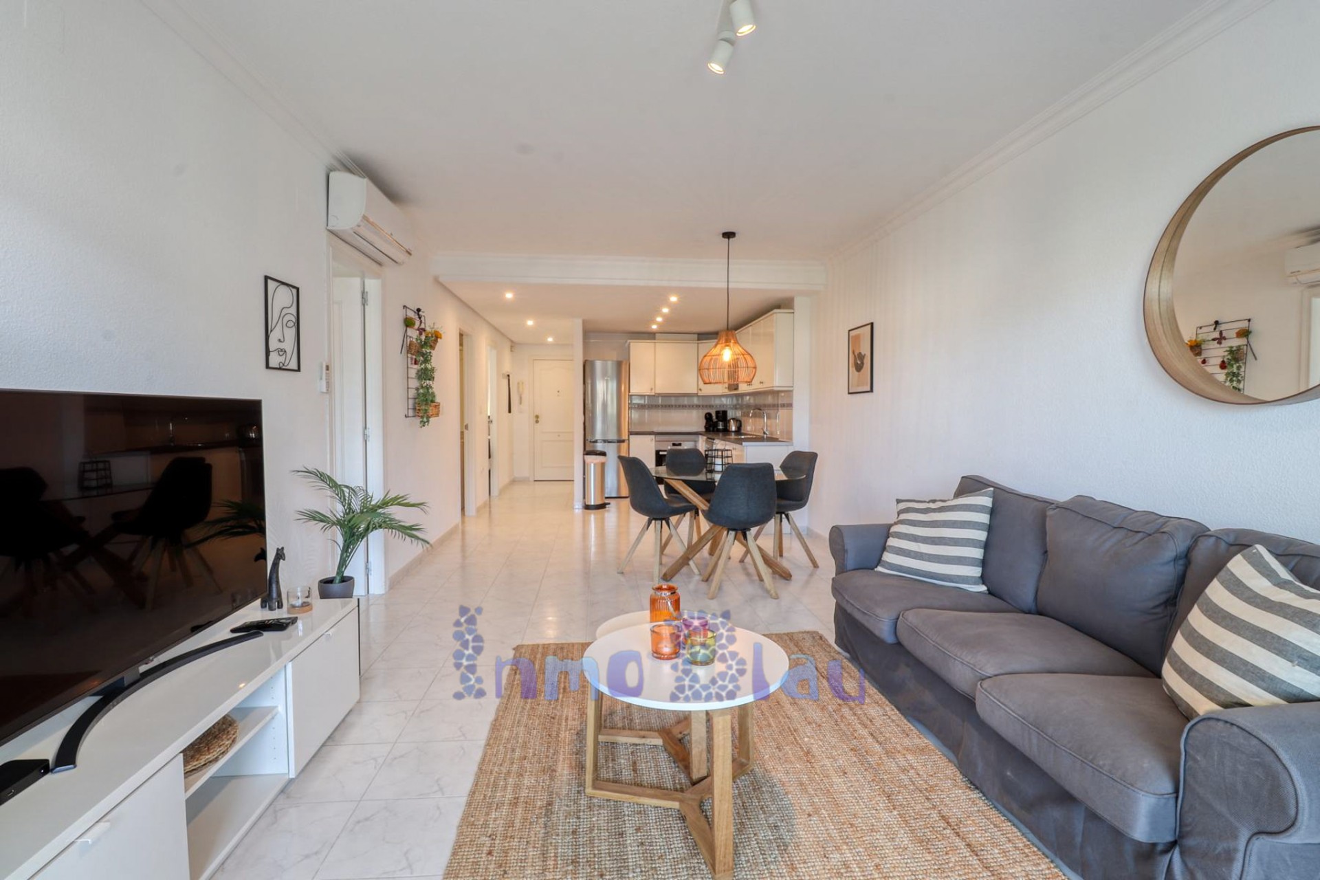 Alquiler a corto plazo - Apartamento / piso - Albir - Centro