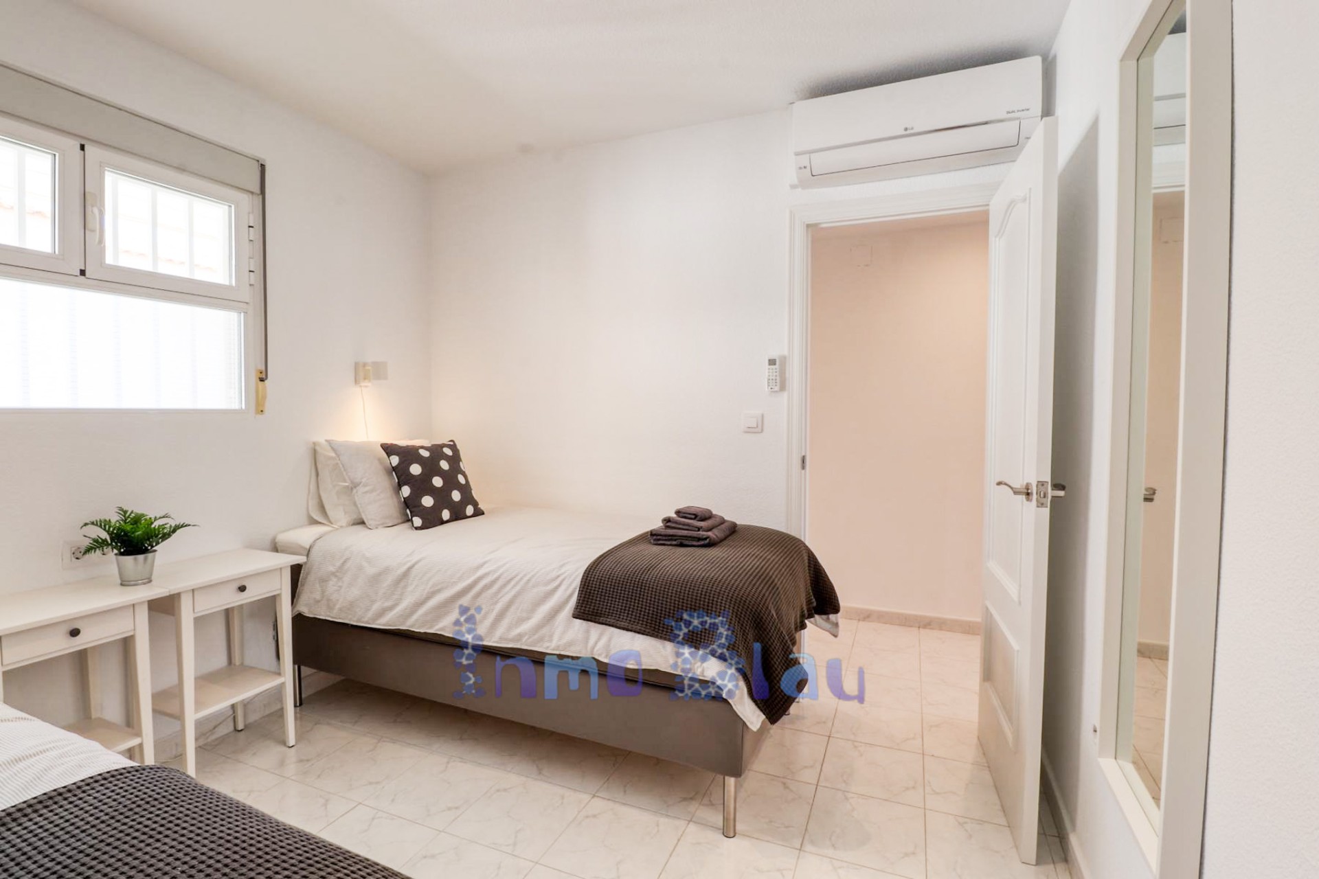 Alquiler a corto plazo - Apartamento / piso - Albir - Centro