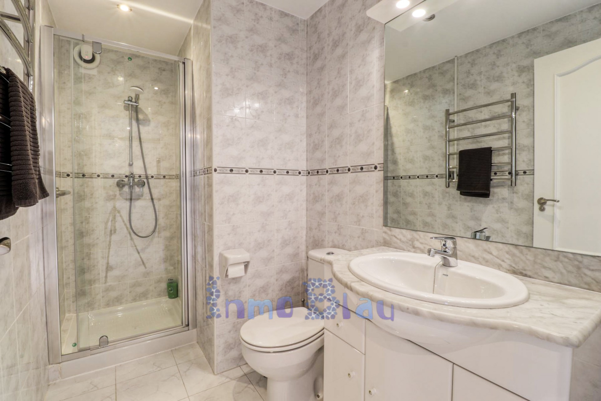 Alquiler a corto plazo - Apartamento / piso - Albir - Centro
