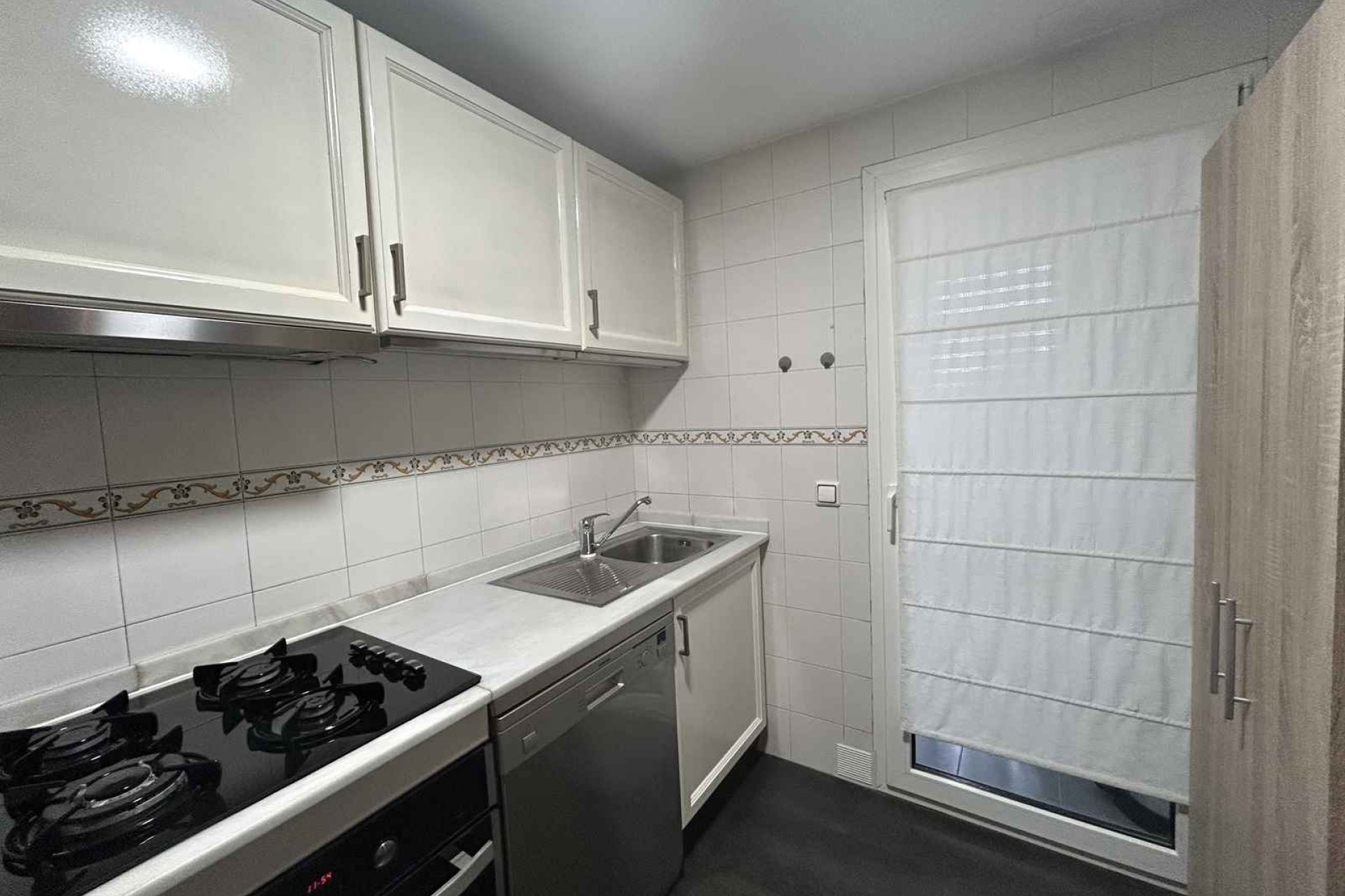 Alquiler a corto plazo - Apartamento / piso - Albir - Centro