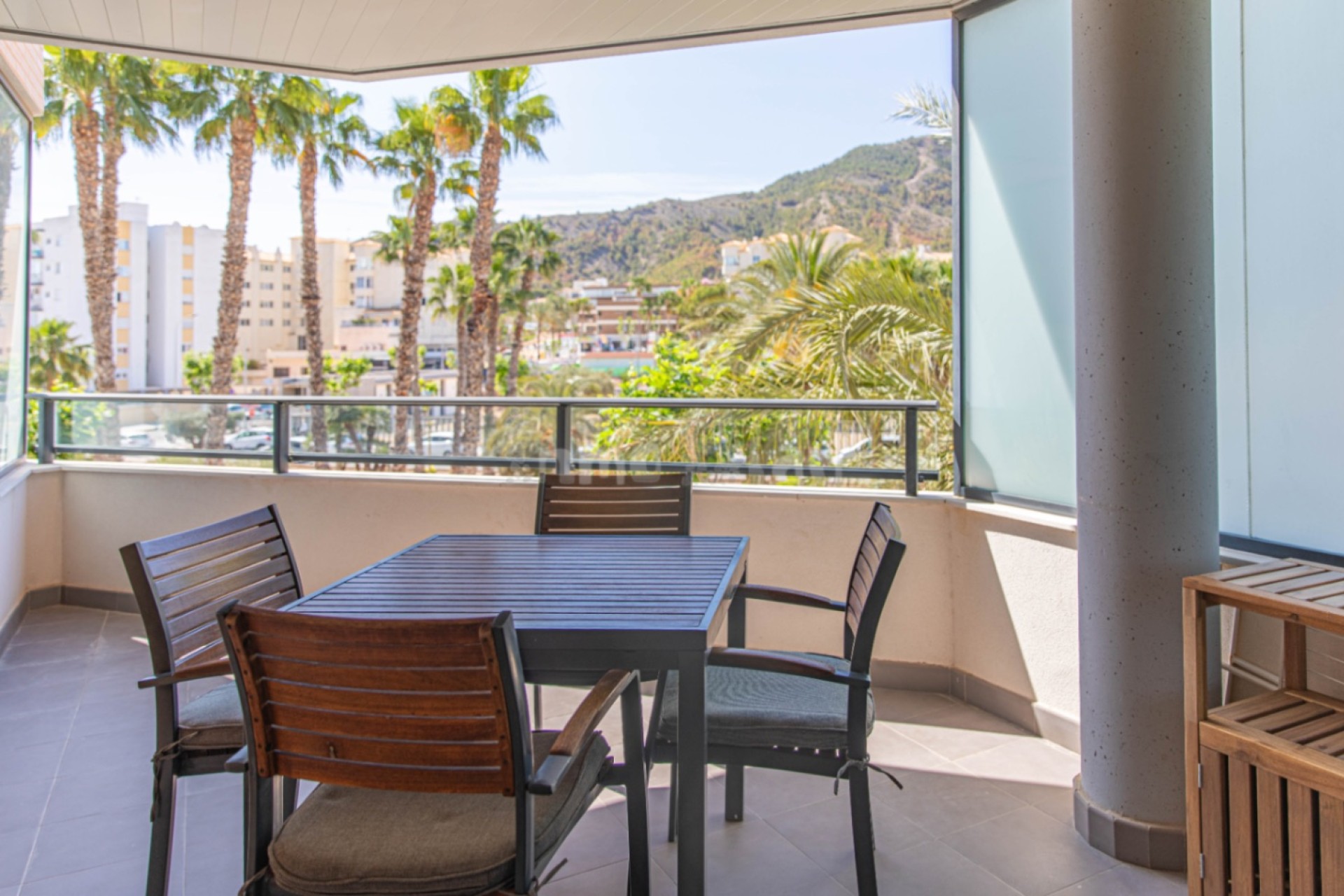 Alquiler a corto plazo - Apartamento / piso - Albir - Centro