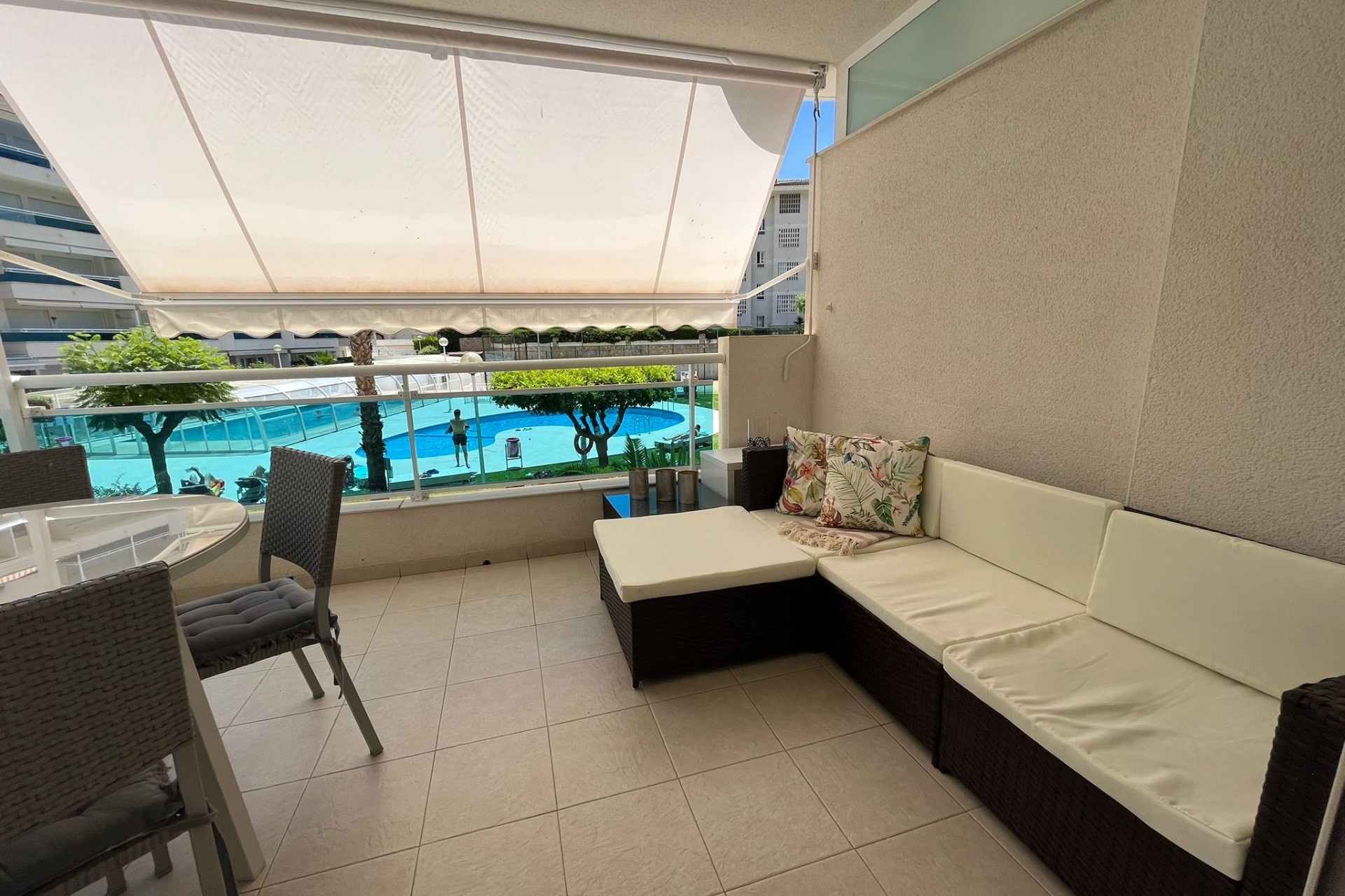 Alquiler a corto plazo - Apartamento / piso - Albir - Centro