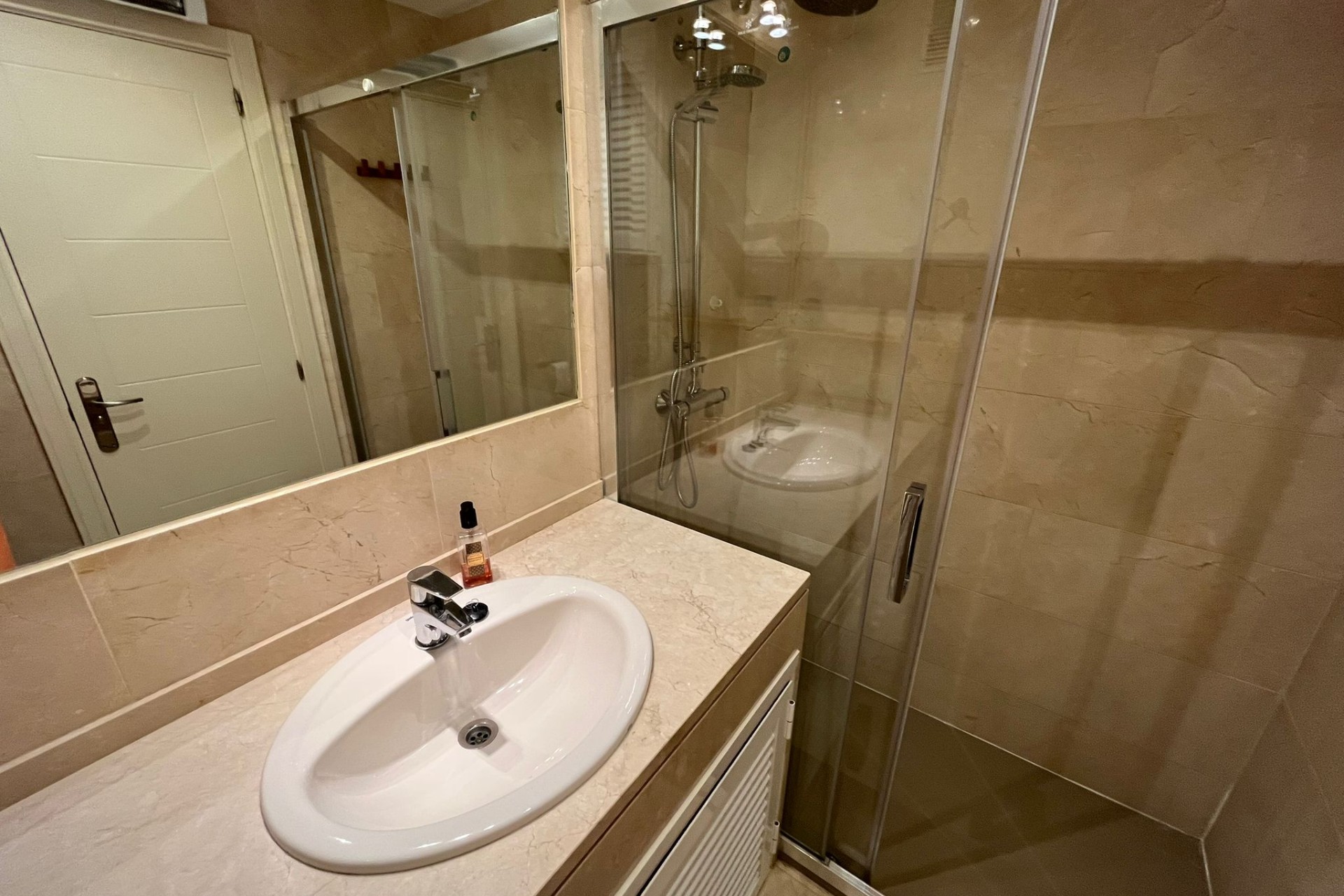 Alquiler a corto plazo - Apartamento / piso - Albir - Centro