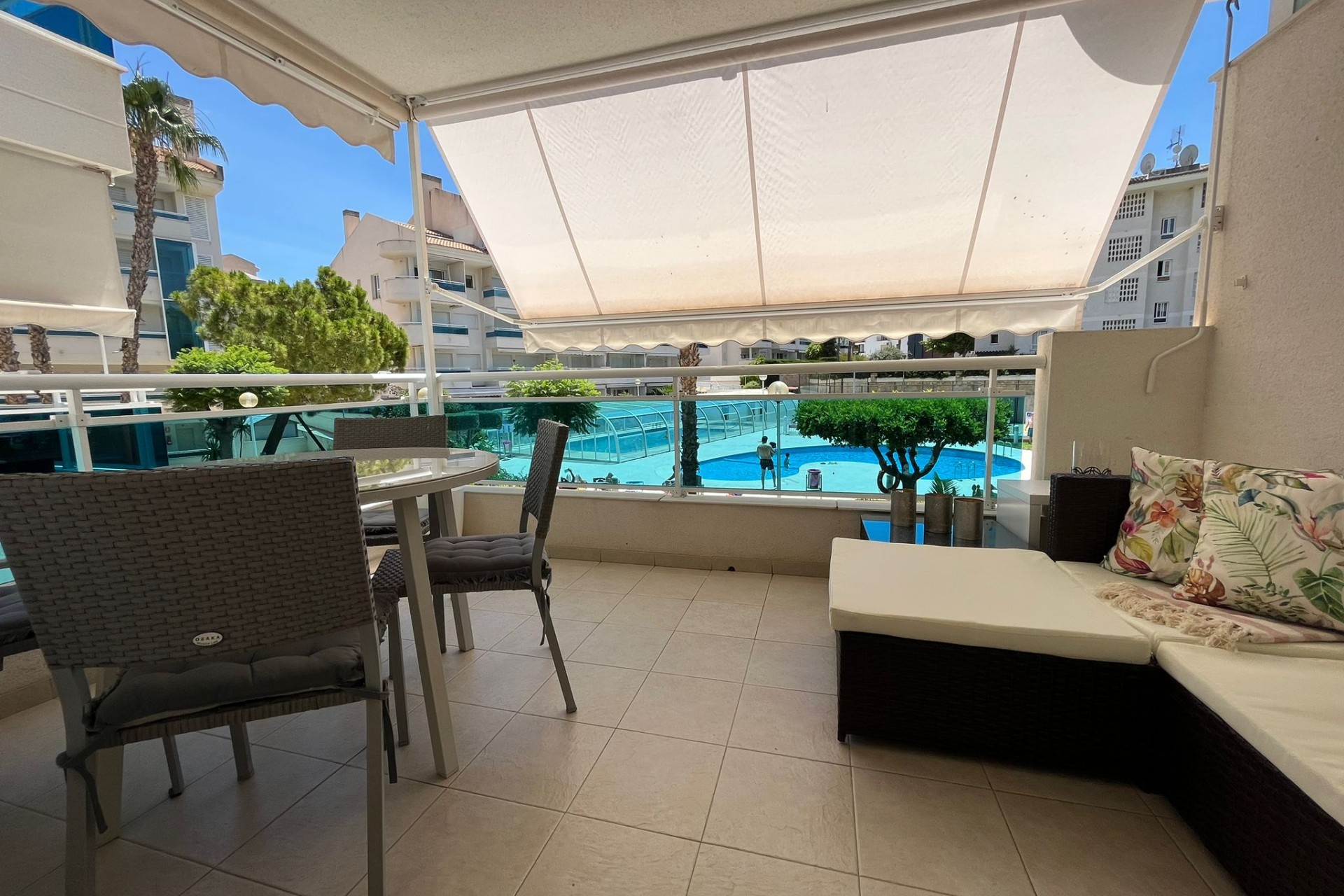 Alquiler a corto plazo - Apartamento / piso - Albir - Centro
