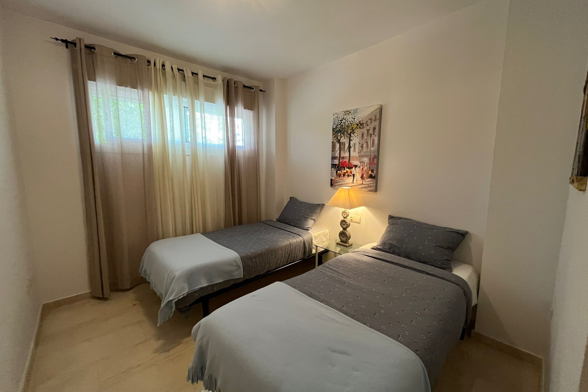 Alquiler a corto plazo - Apartamento / piso - Albir - Centro