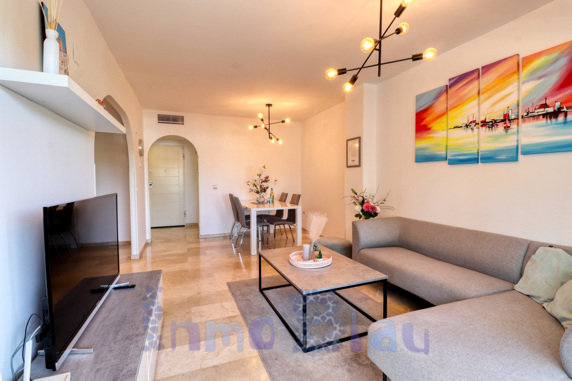 Alquiler a corto plazo - Apartamento / piso - Albir - Centro