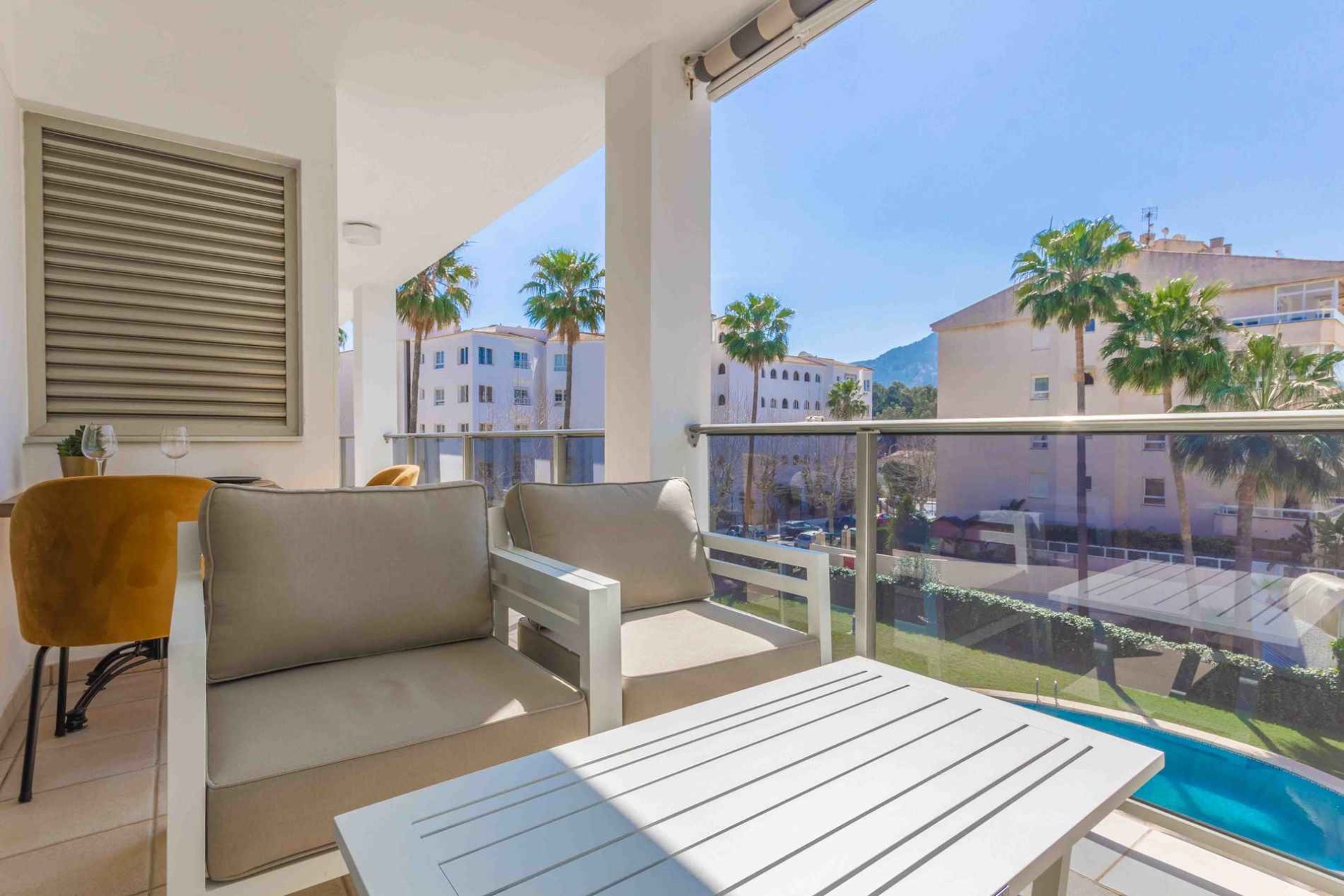 Alquiler a corto plazo - Apartamento / piso - Albir - Centro