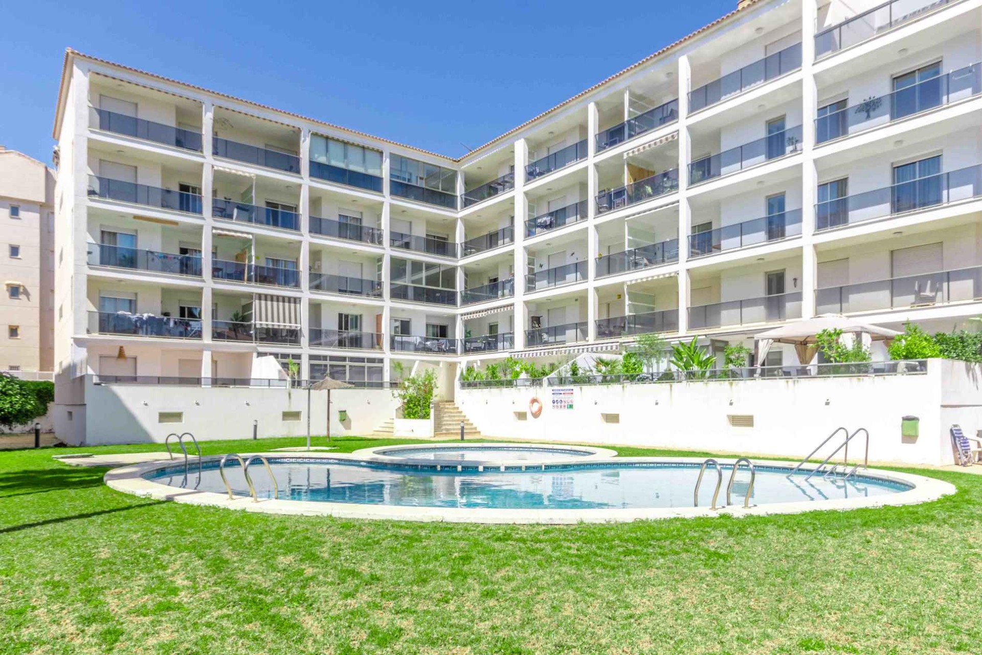 Alquiler a corto plazo - Apartamento / piso - Albir - Centro