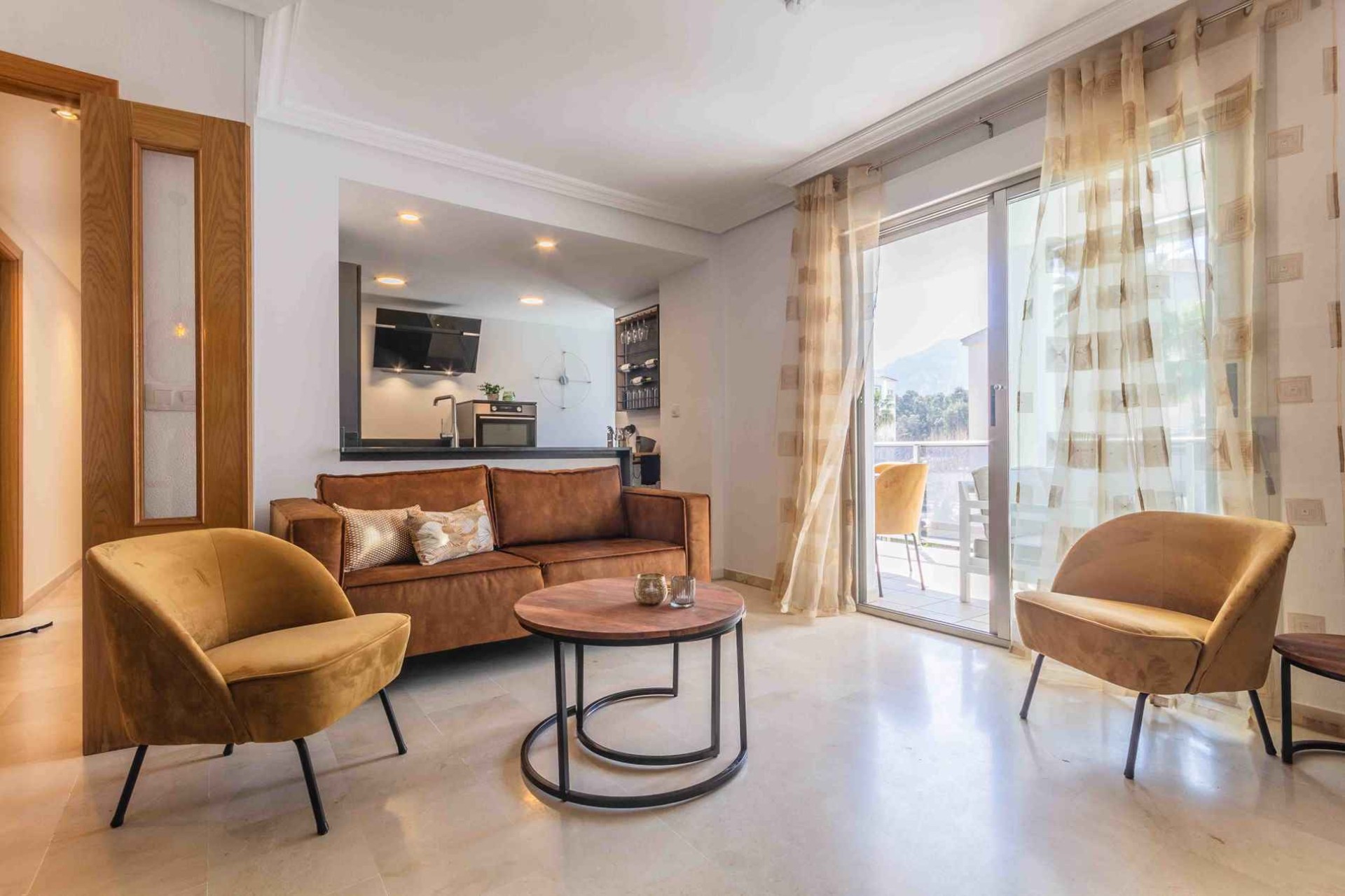 Alquiler a corto plazo - Apartamento / piso - Albir - Centro