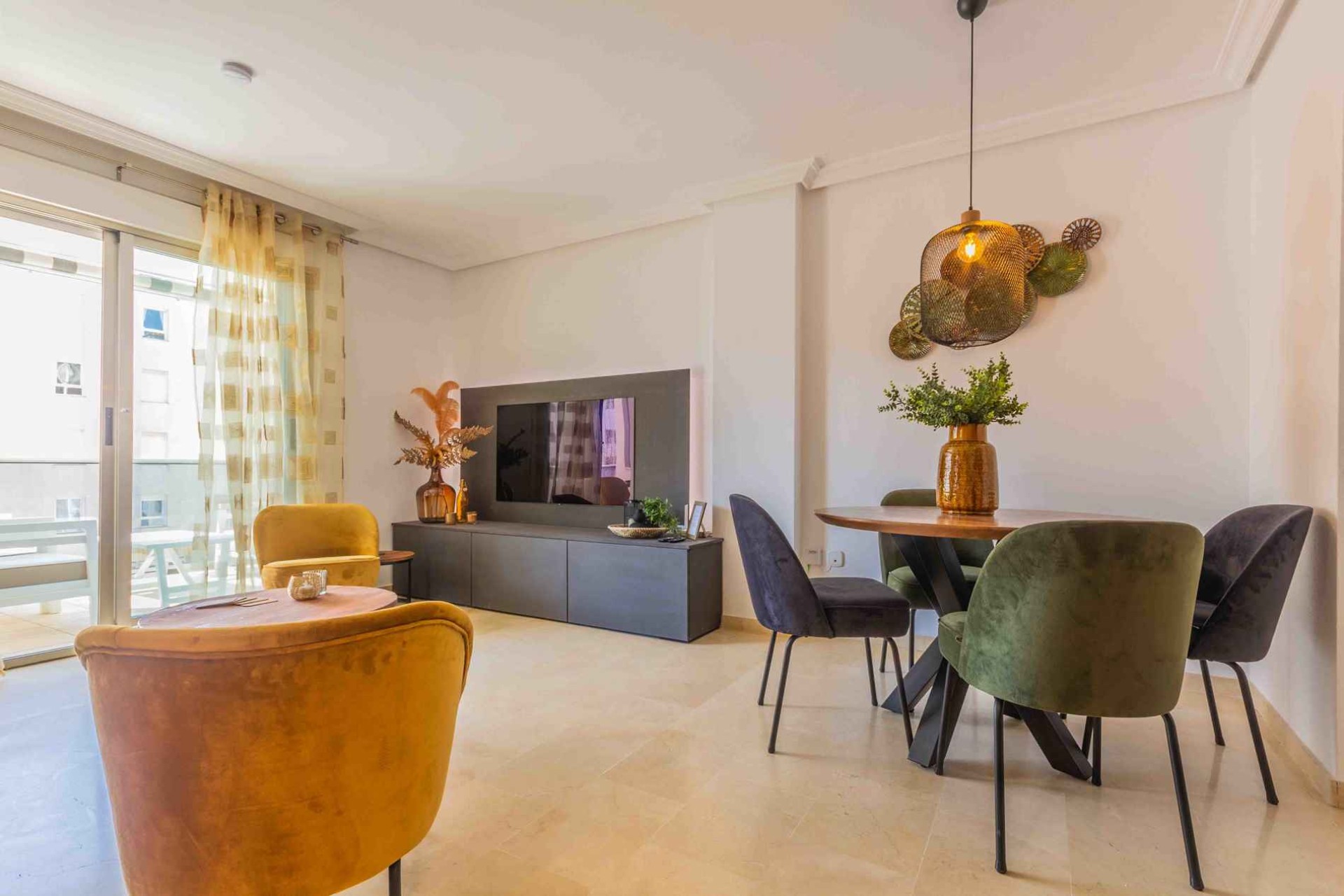 Alquiler a corto plazo - Apartamento / piso - Albir - Centro