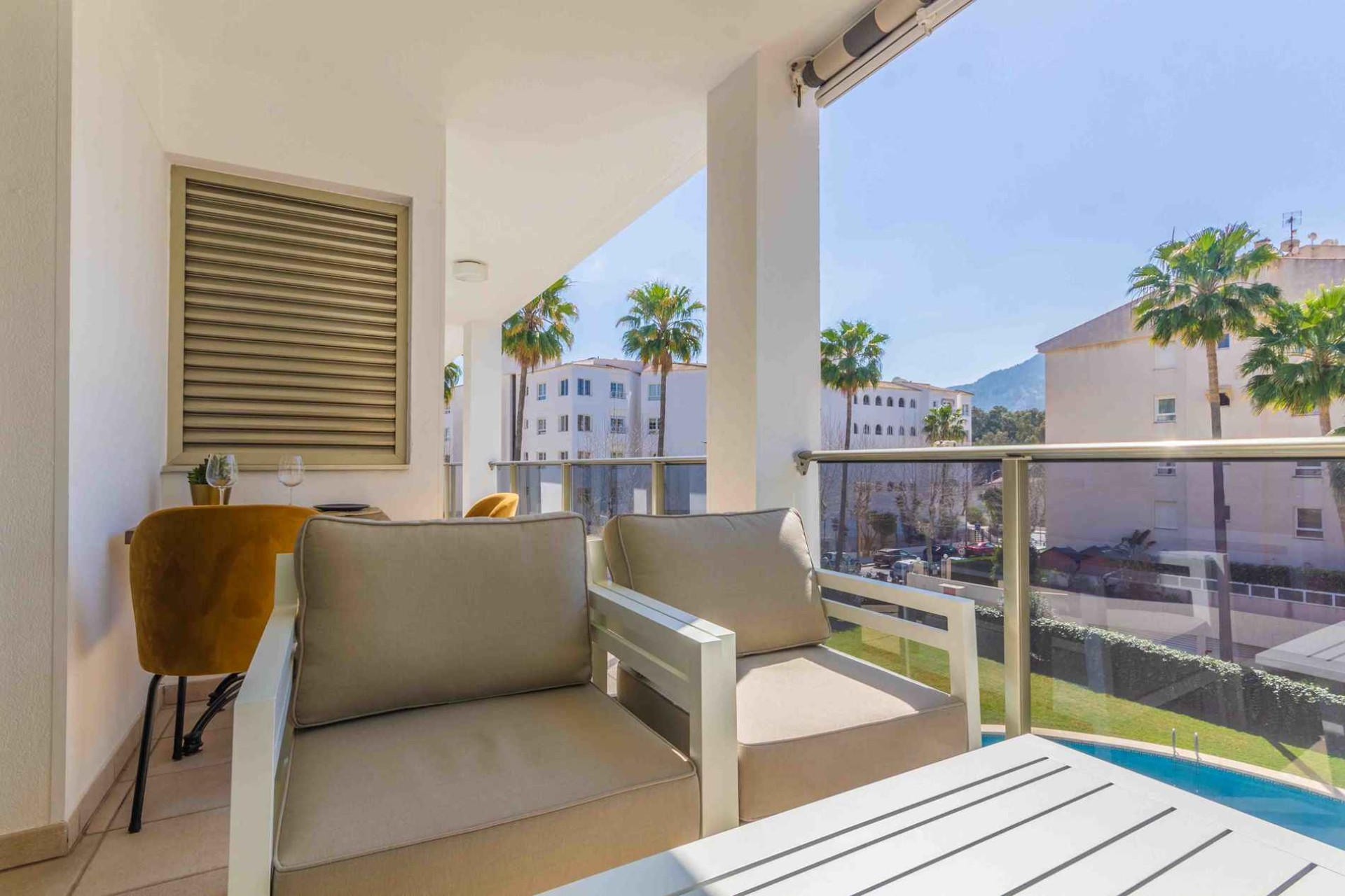 Alquiler a corto plazo - Apartamento / piso - Albir - Centro