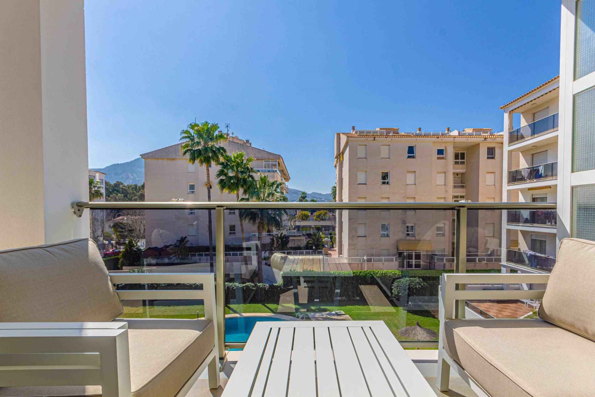 Alquiler a corto plazo - Apartamento / piso - Albir - Centro