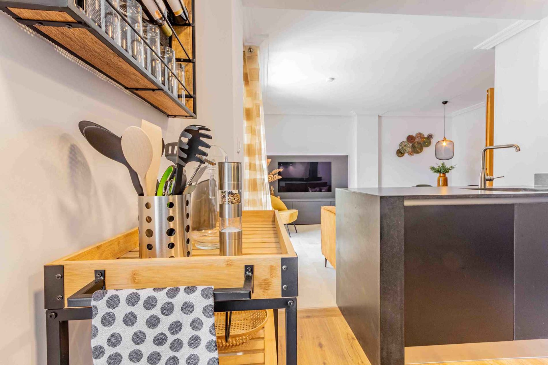 Alquiler a corto plazo - Apartamento / piso - Albir - Centro