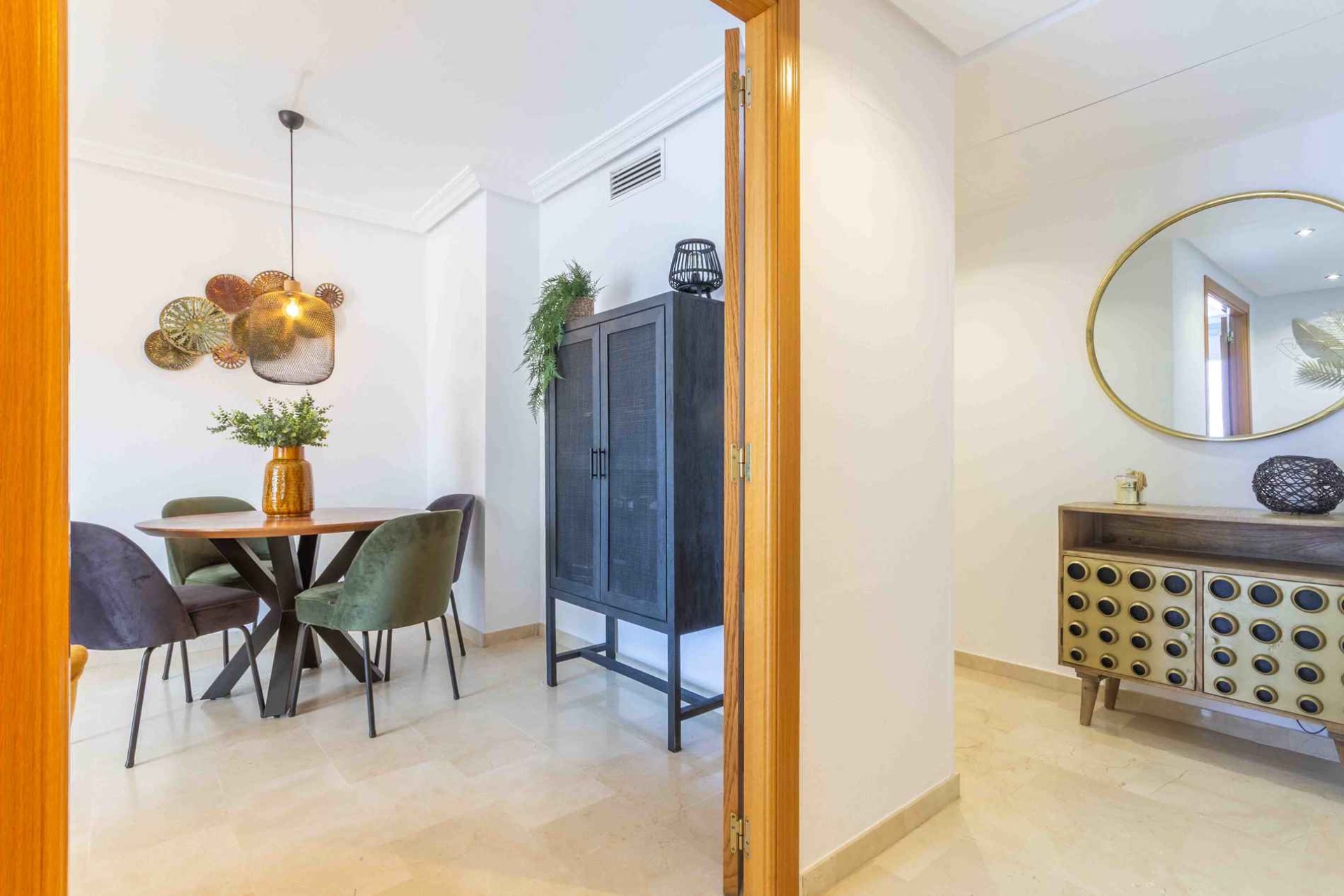 Alquiler a corto plazo - Apartamento / piso - Albir - Centro
