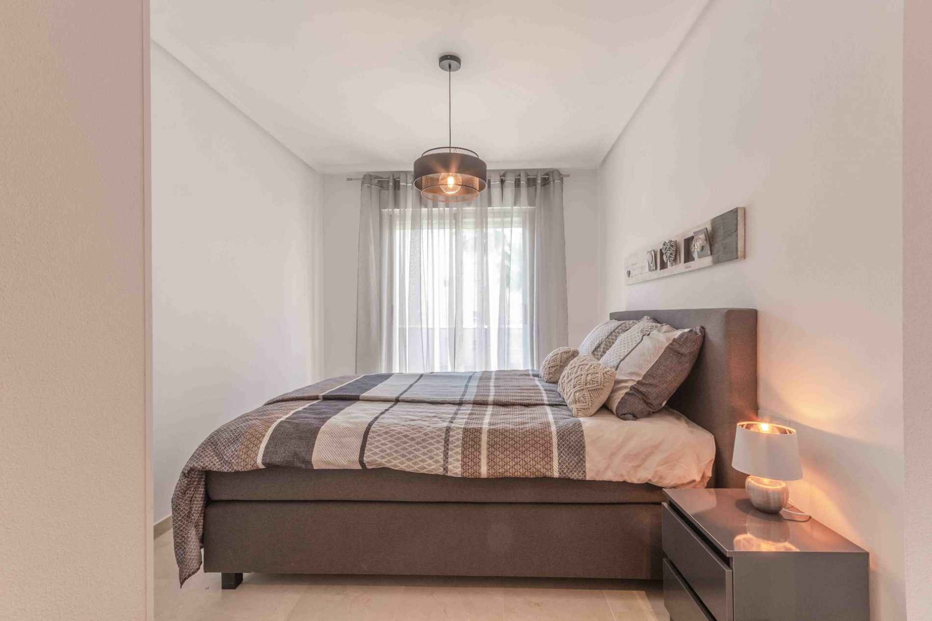 Alquiler a corto plazo - Apartamento / piso - Albir - Centro