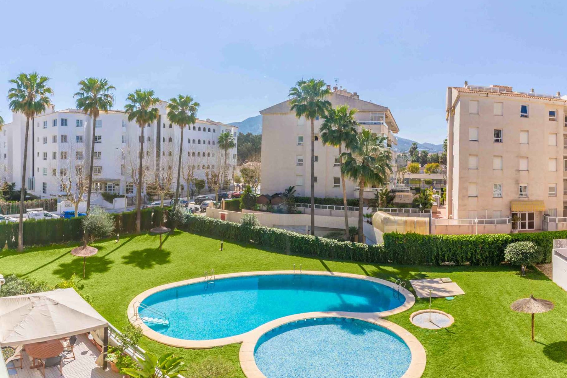Alquiler a corto plazo - Apartamento / piso - Albir - Centro