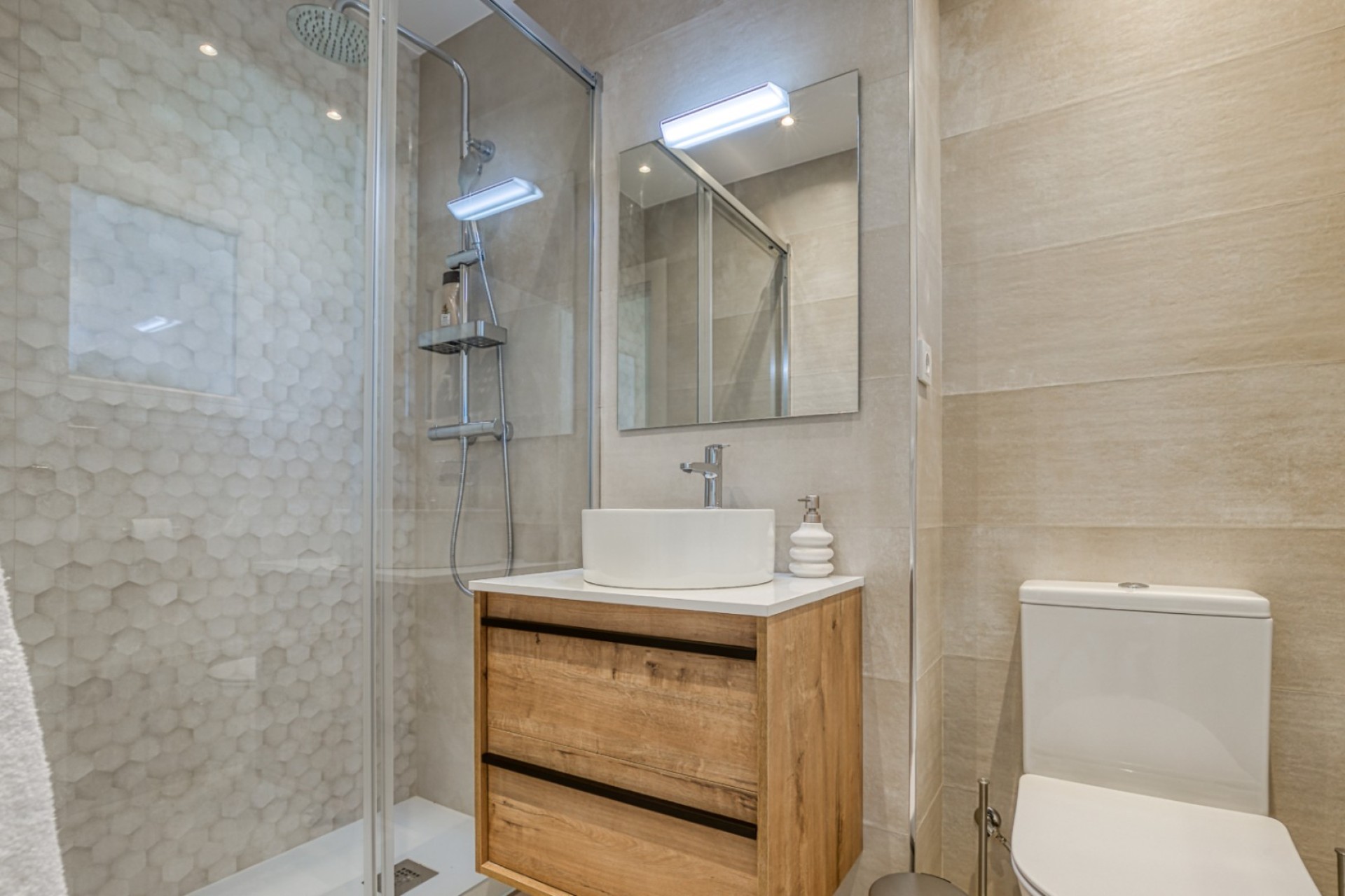Alquiler a corto plazo - Apartamento / piso - Albir - Centro