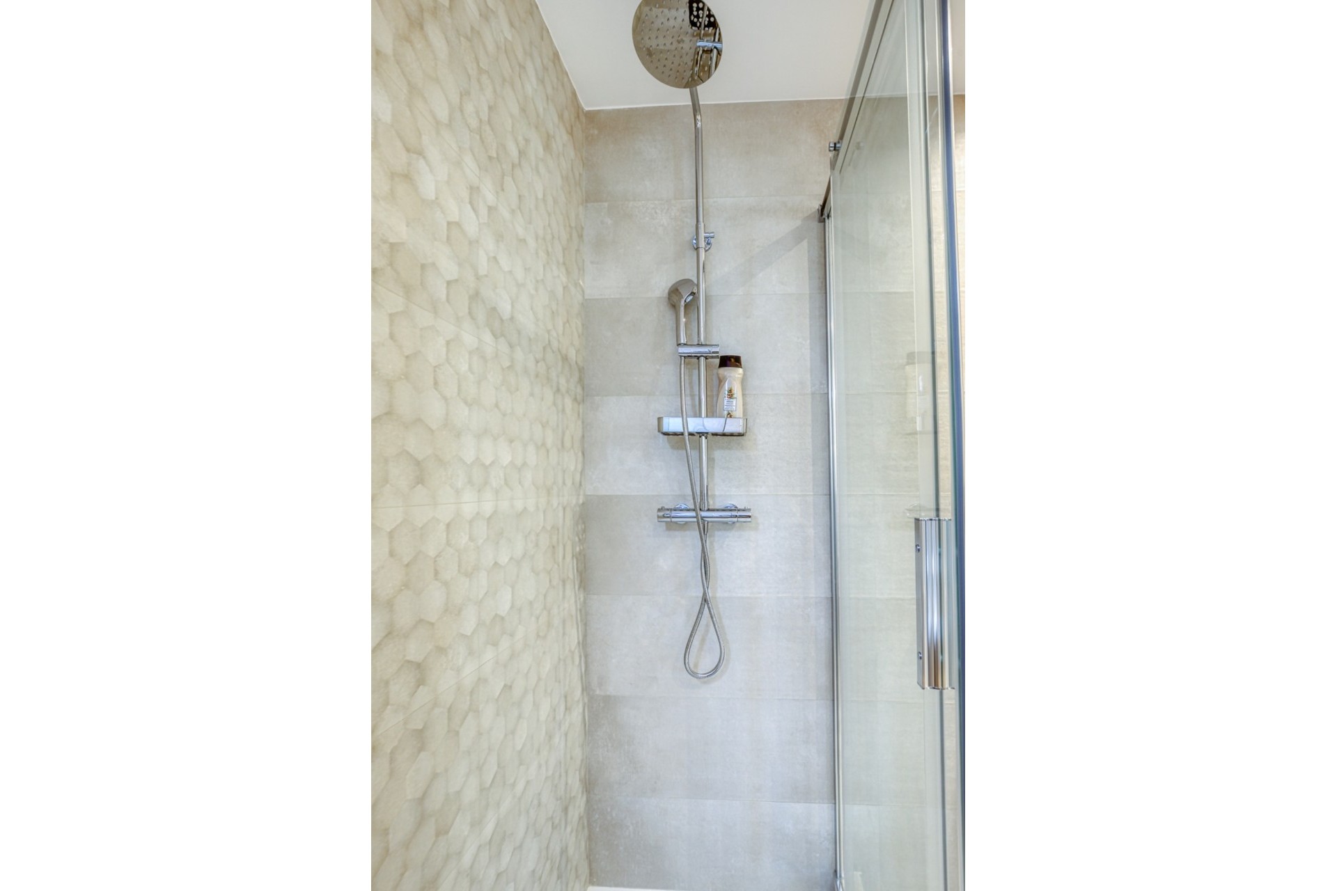 Alquiler a corto plazo - Apartamento / piso - Albir - Centro