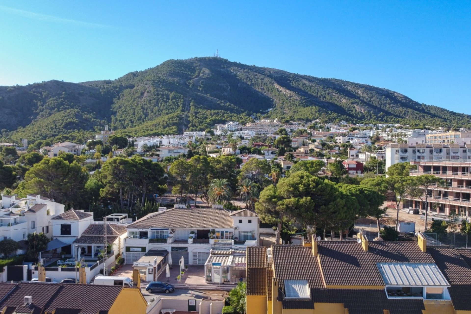 Alquiler a corto plazo - Apartamento / piso - Albir - Centro