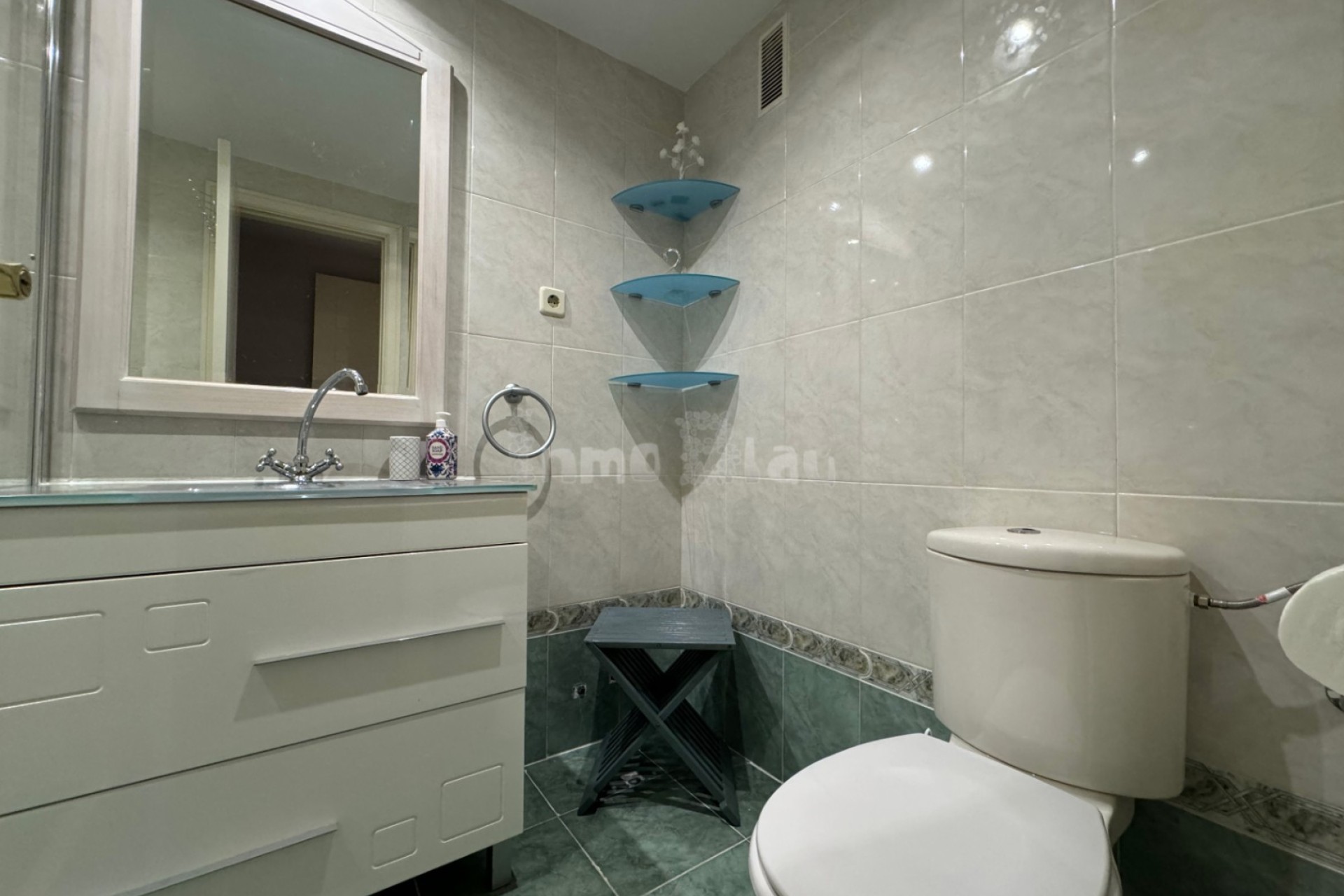 Alquiler a corto plazo - Apartamento / piso - Albir - Centro