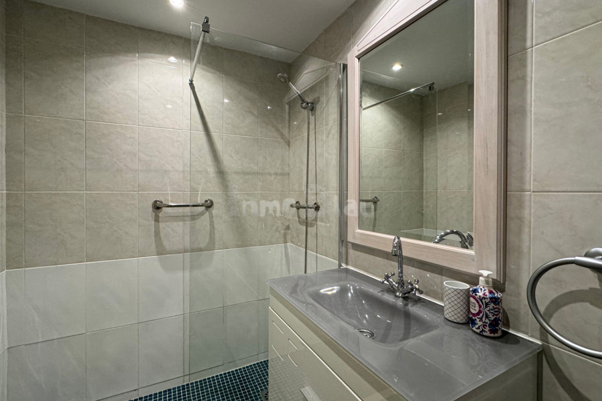 Alquiler a corto plazo - Apartamento / piso - Albir - Centro