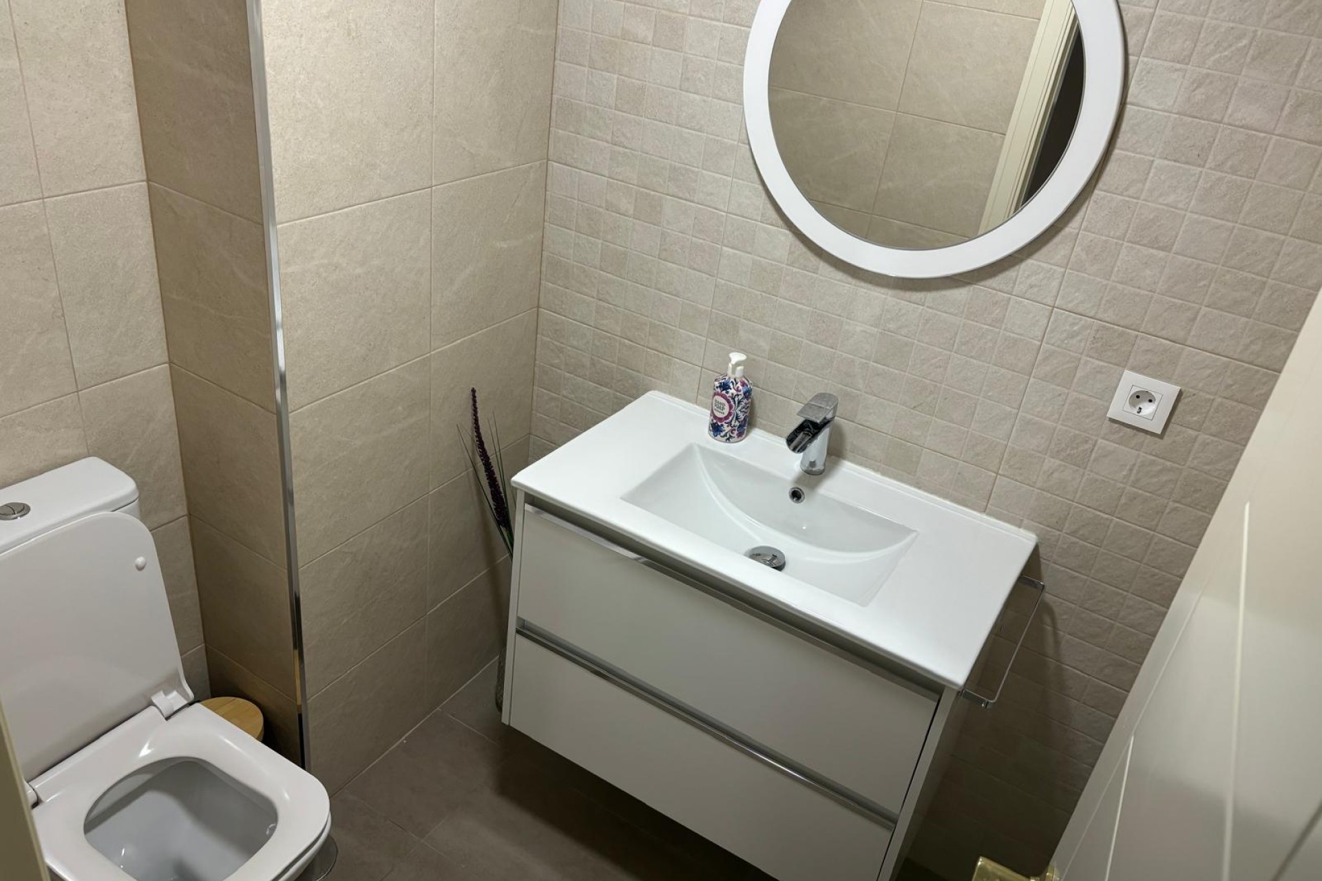Alquiler a corto plazo - Apartamento / piso - Albir - Centro