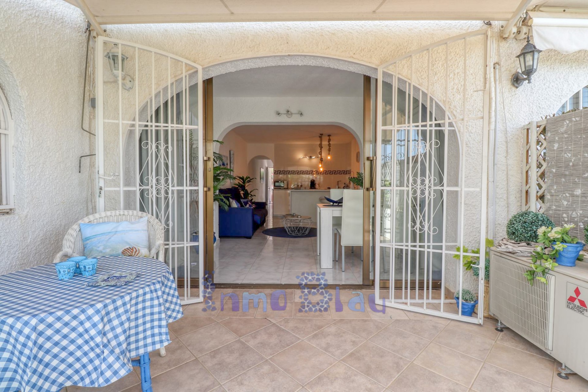 Alquiler a corto plazo - Apartamento / piso - Albir - Centro