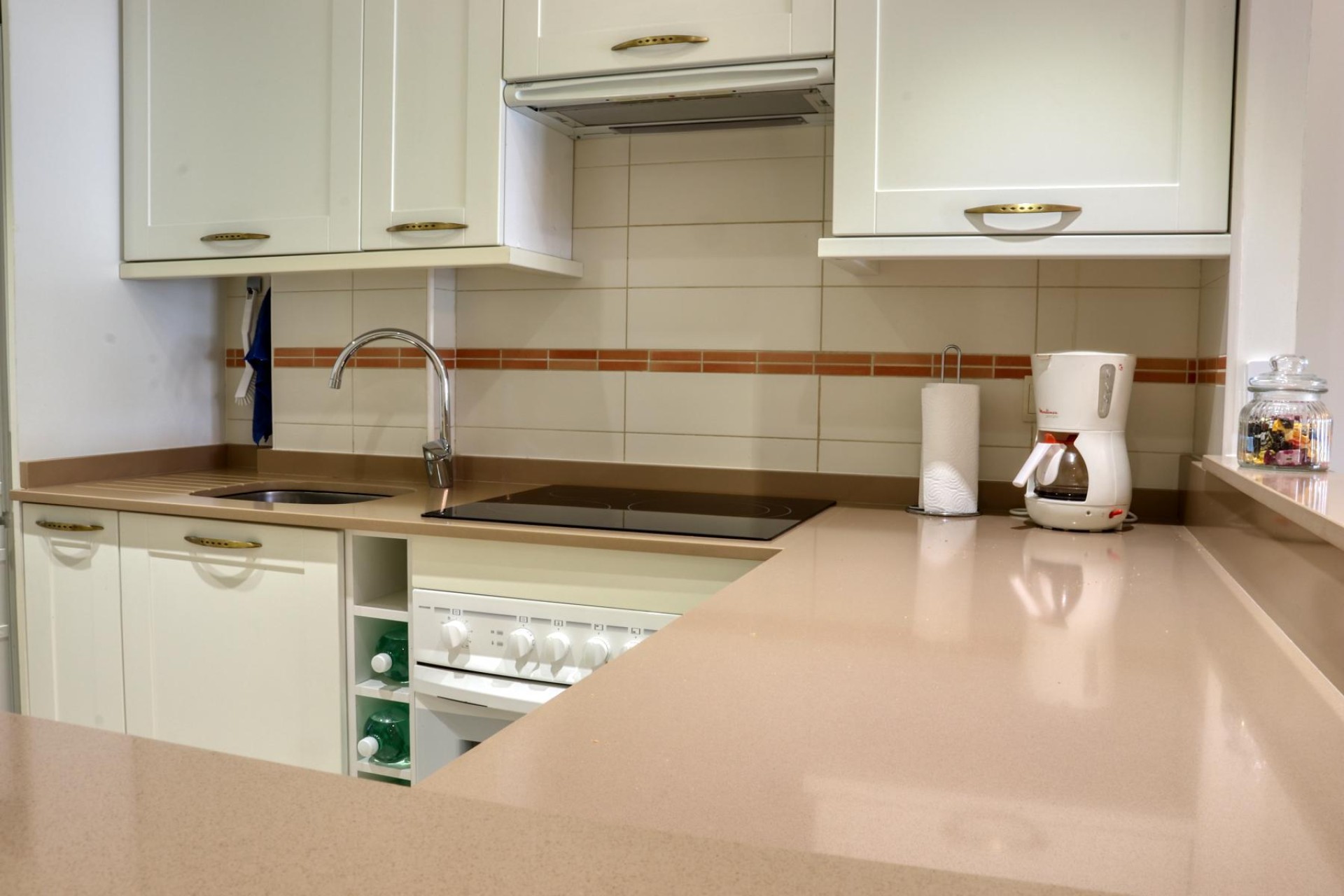 Alquiler a corto plazo - Apartamento / piso - Albir - Centro