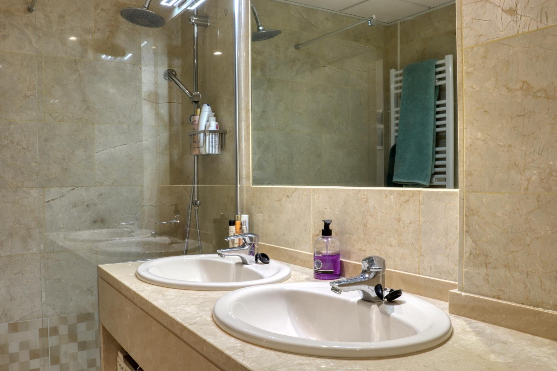Alquiler a corto plazo - Apartamento / piso - Albir - Centro