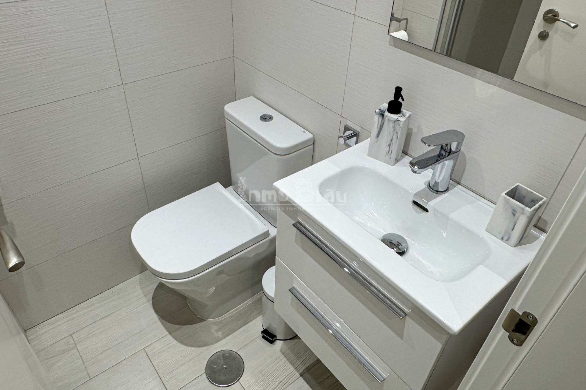 Alquiler a corto plazo - Apartamento / piso - Albir - Centro