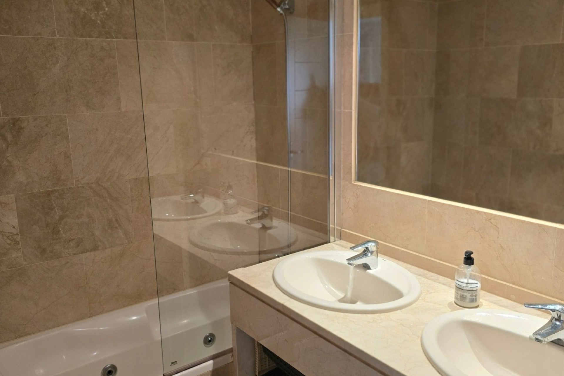 Alquiler a corto plazo - Apartamento / piso - Albir - Centro