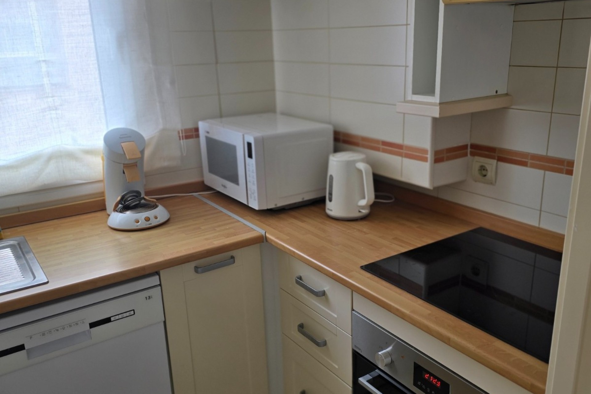 Alquiler a corto plazo - Apartamento / piso - Albir - Centro