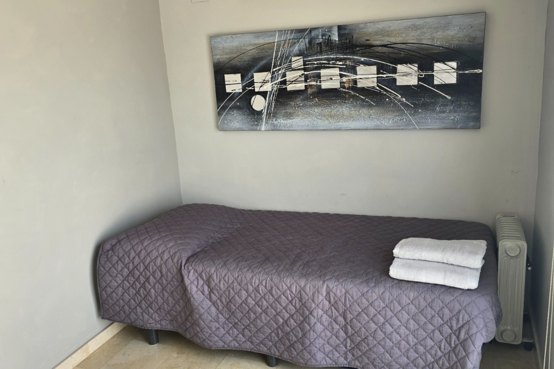 Alquiler a corto plazo - Apartamento / piso - Albir - Centro