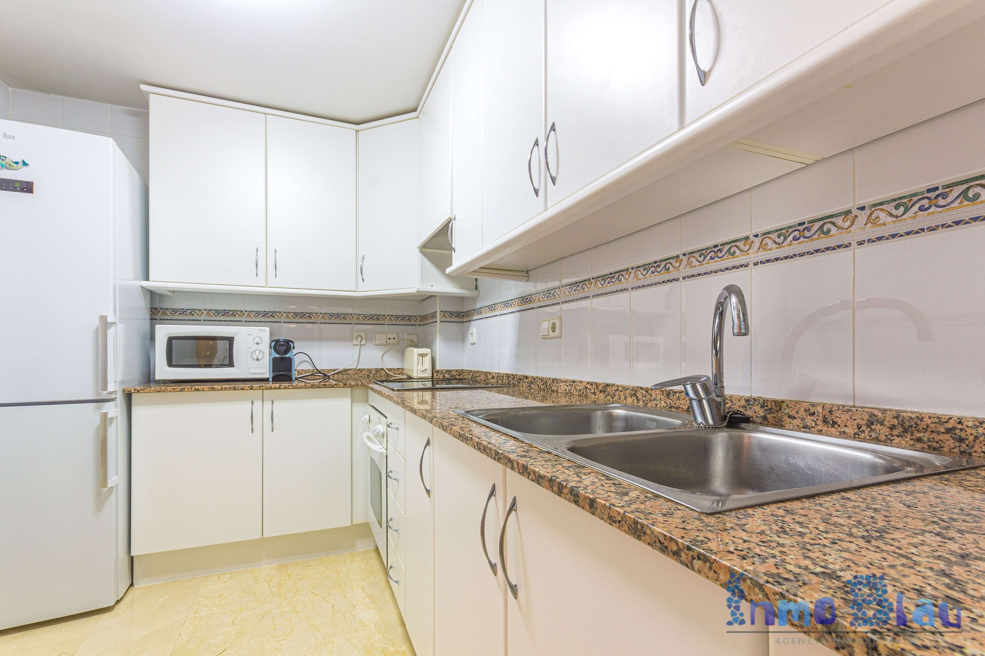 Alquiler a corto plazo - Apartamento / piso - Albir - Centro
