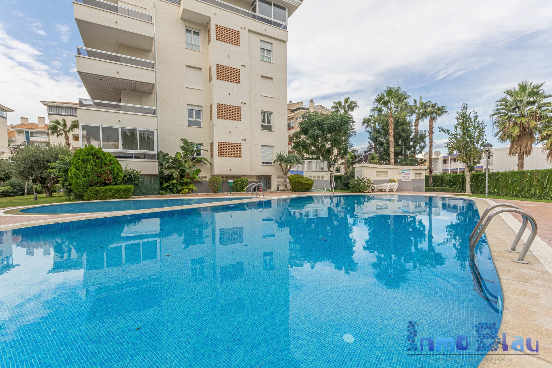 Alquiler a corto plazo - Apartamento / piso - Albir - Centro