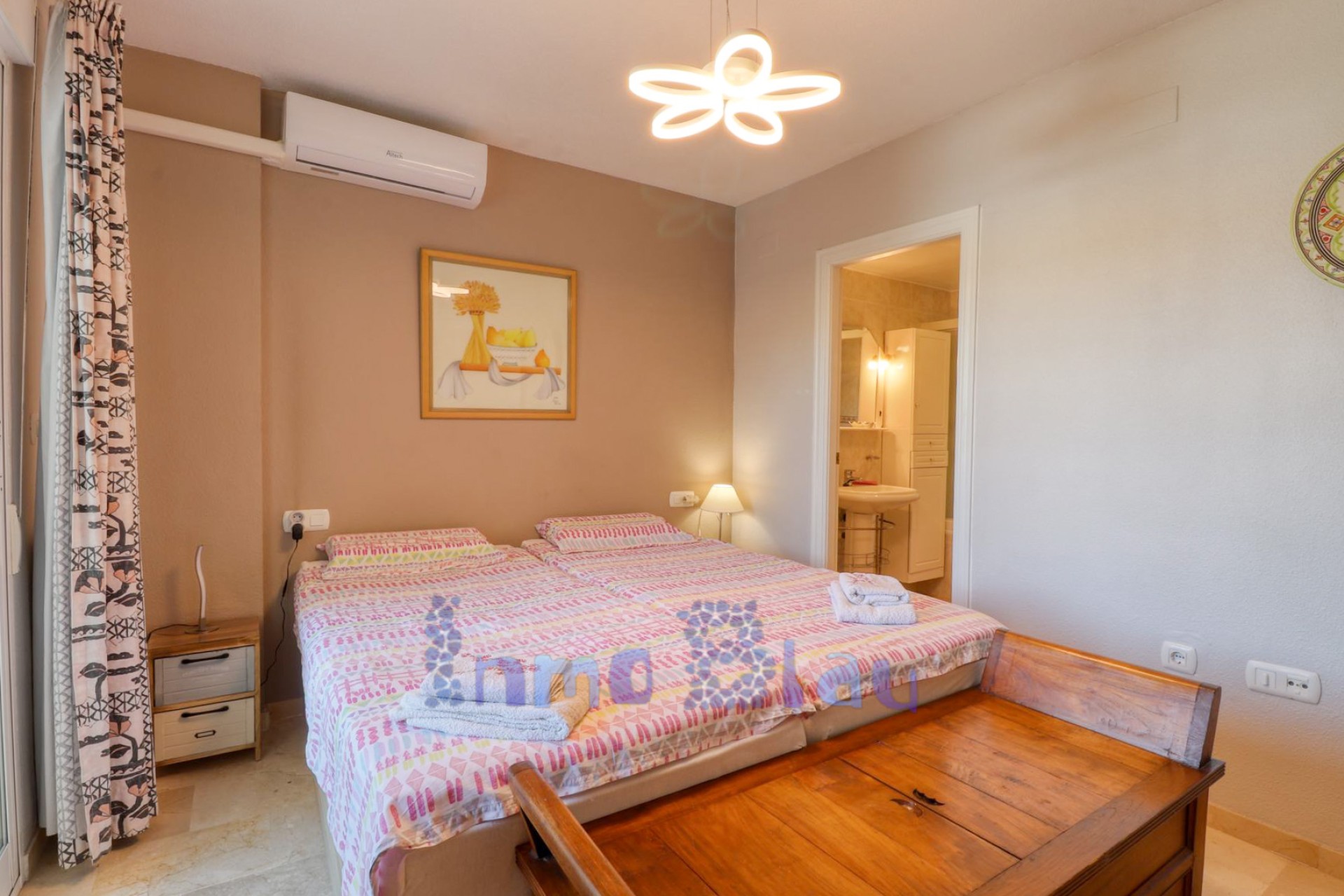 Alquiler a corto plazo - Apartamento / piso - Albir - Centro