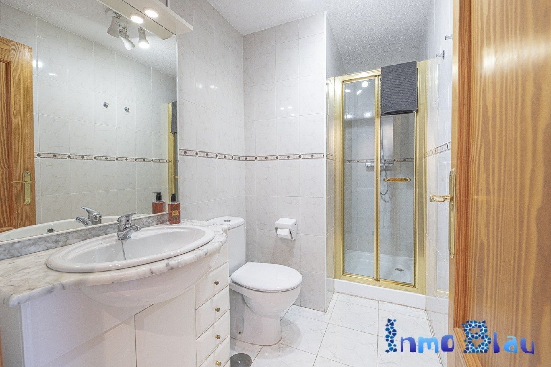 Alquiler a corto plazo - Apartamento / piso - Albir - Centro