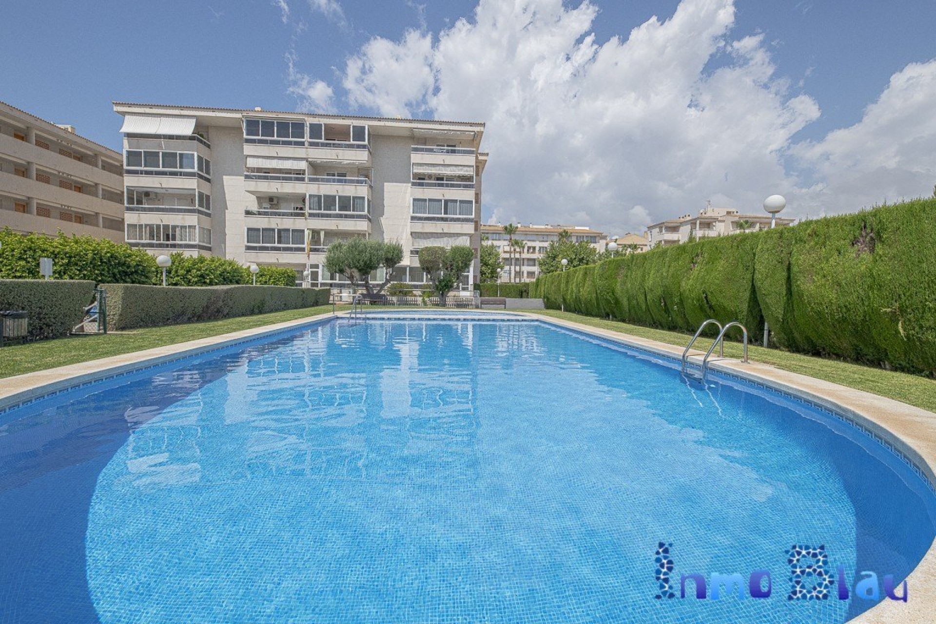 Alquiler a corto plazo - Apartamento / piso - Albir - Centro