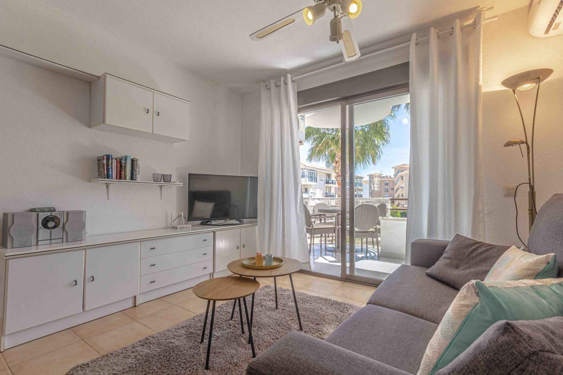 Alquiler a corto plazo - Apartamento / piso - Albir - Centro