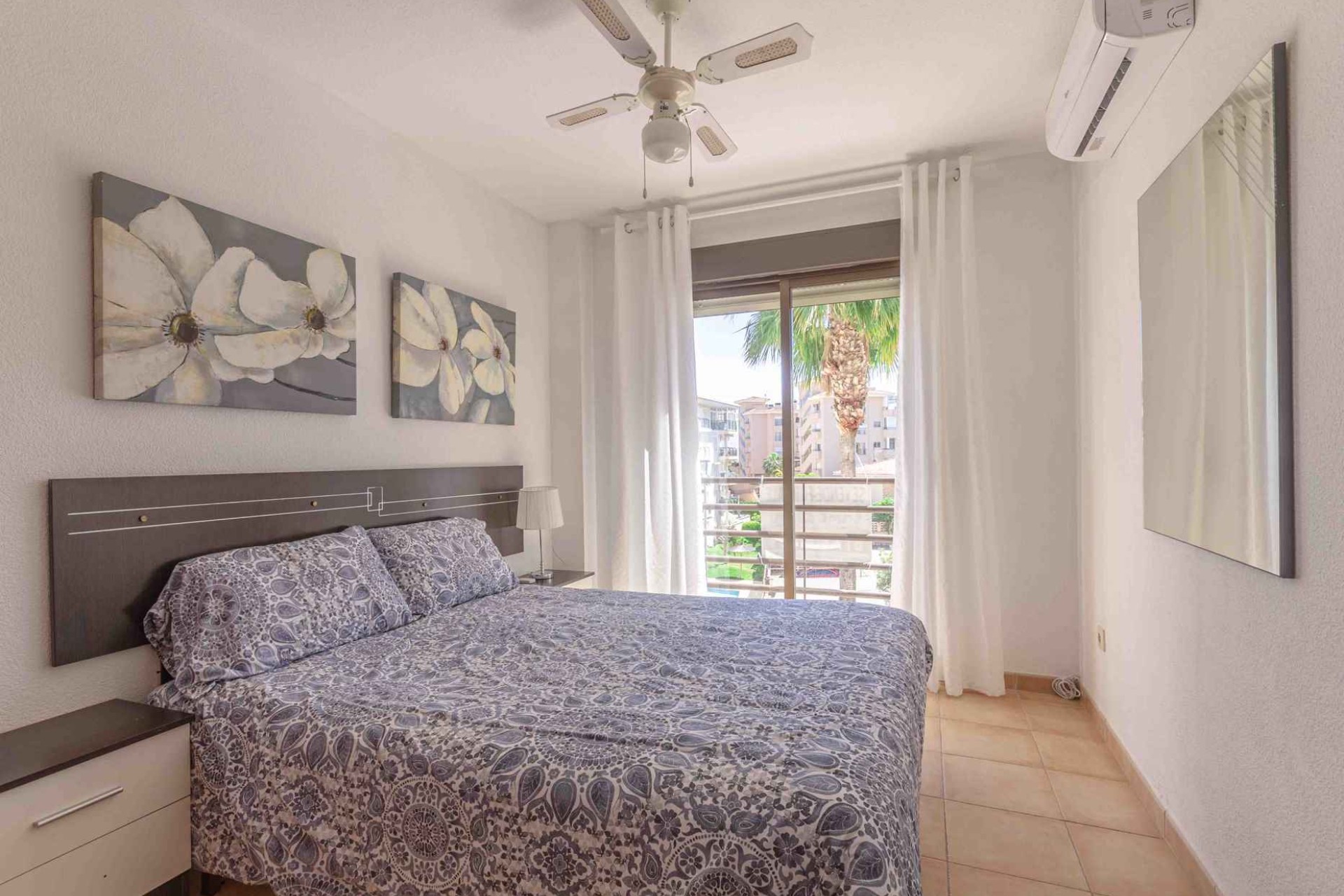 Alquiler a corto plazo - Apartamento / piso - Albir - Centro
