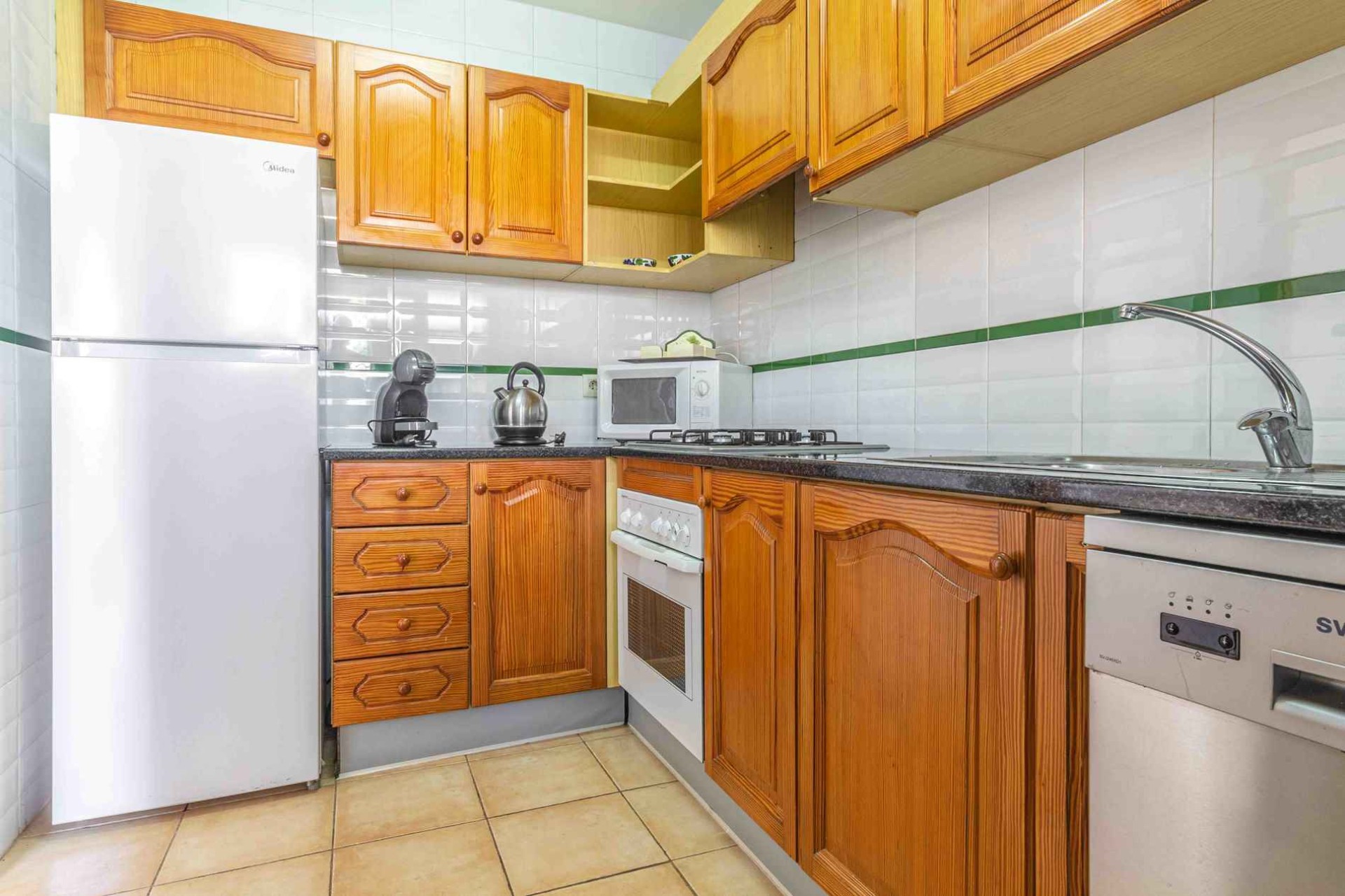 Alquiler a corto plazo - Apartamento / piso - Albir - Centro
