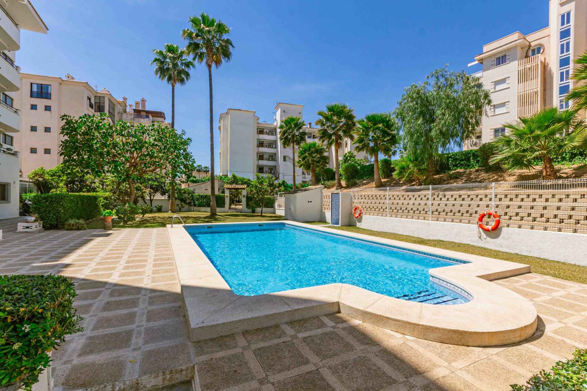 Alquiler a corto plazo - Apartamento / piso - Albir - Centro