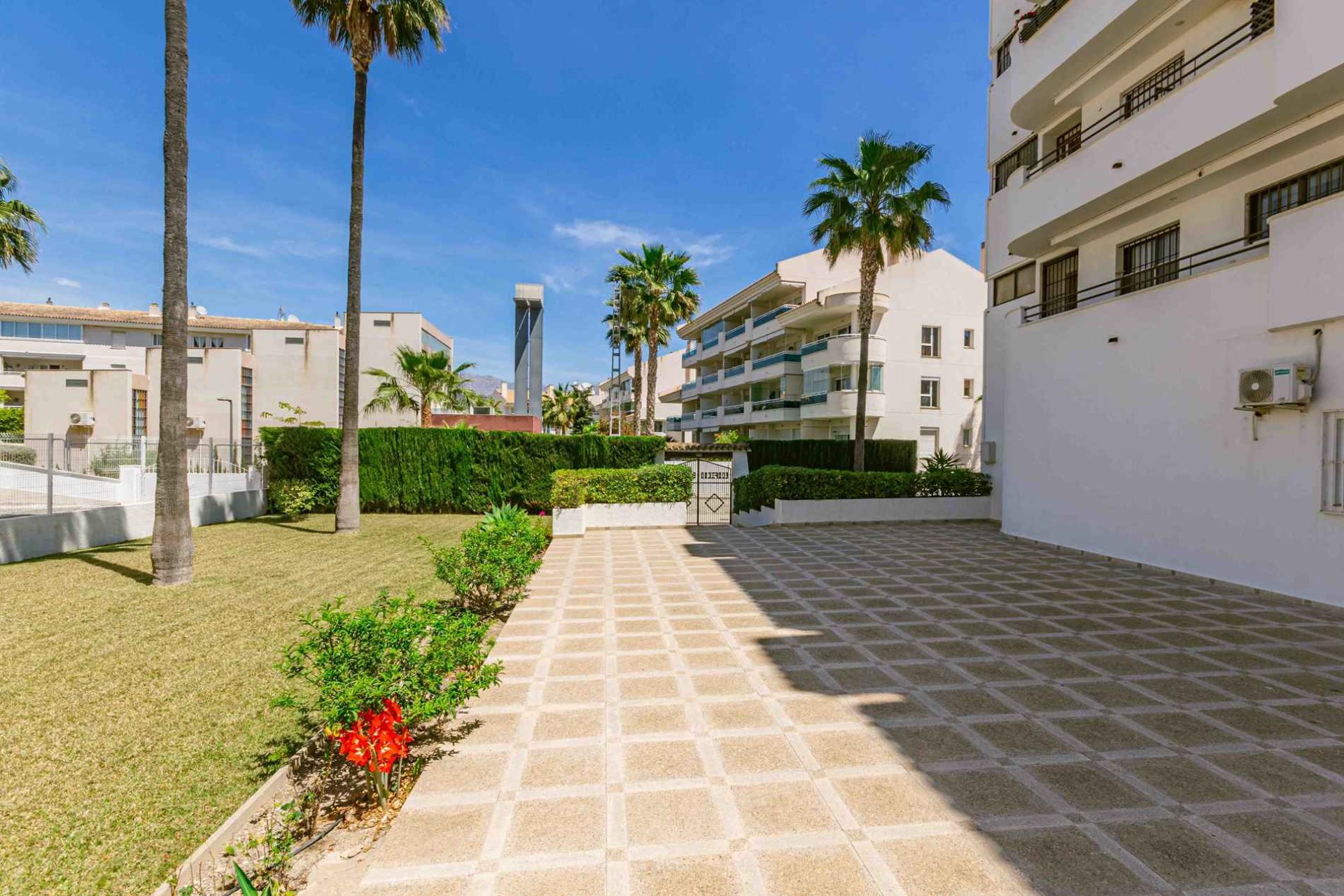 Alquiler a corto plazo - Apartamento / piso - Albir - Centro