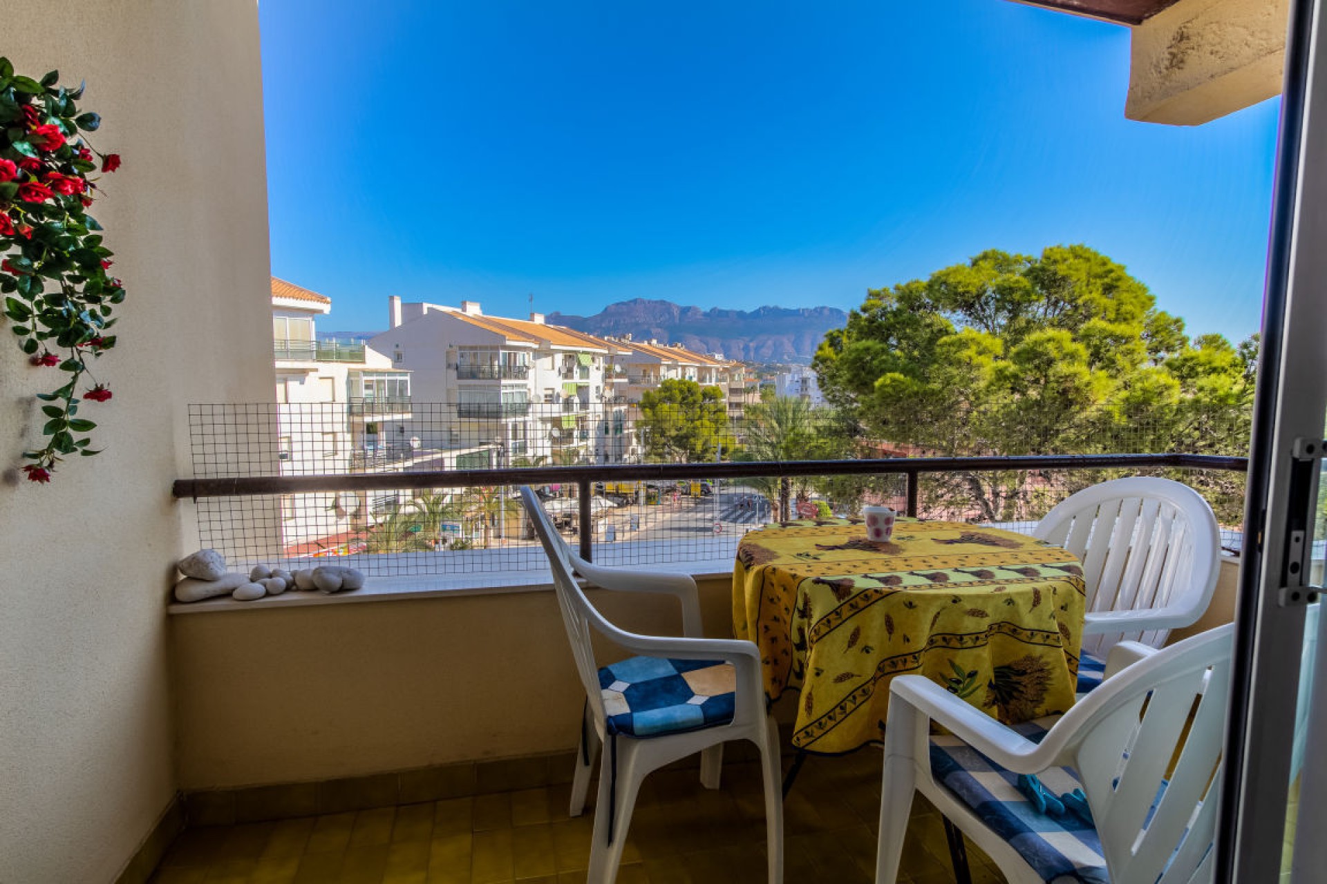Alquiler a corto plazo - Apartamento / piso - Albir - Centro