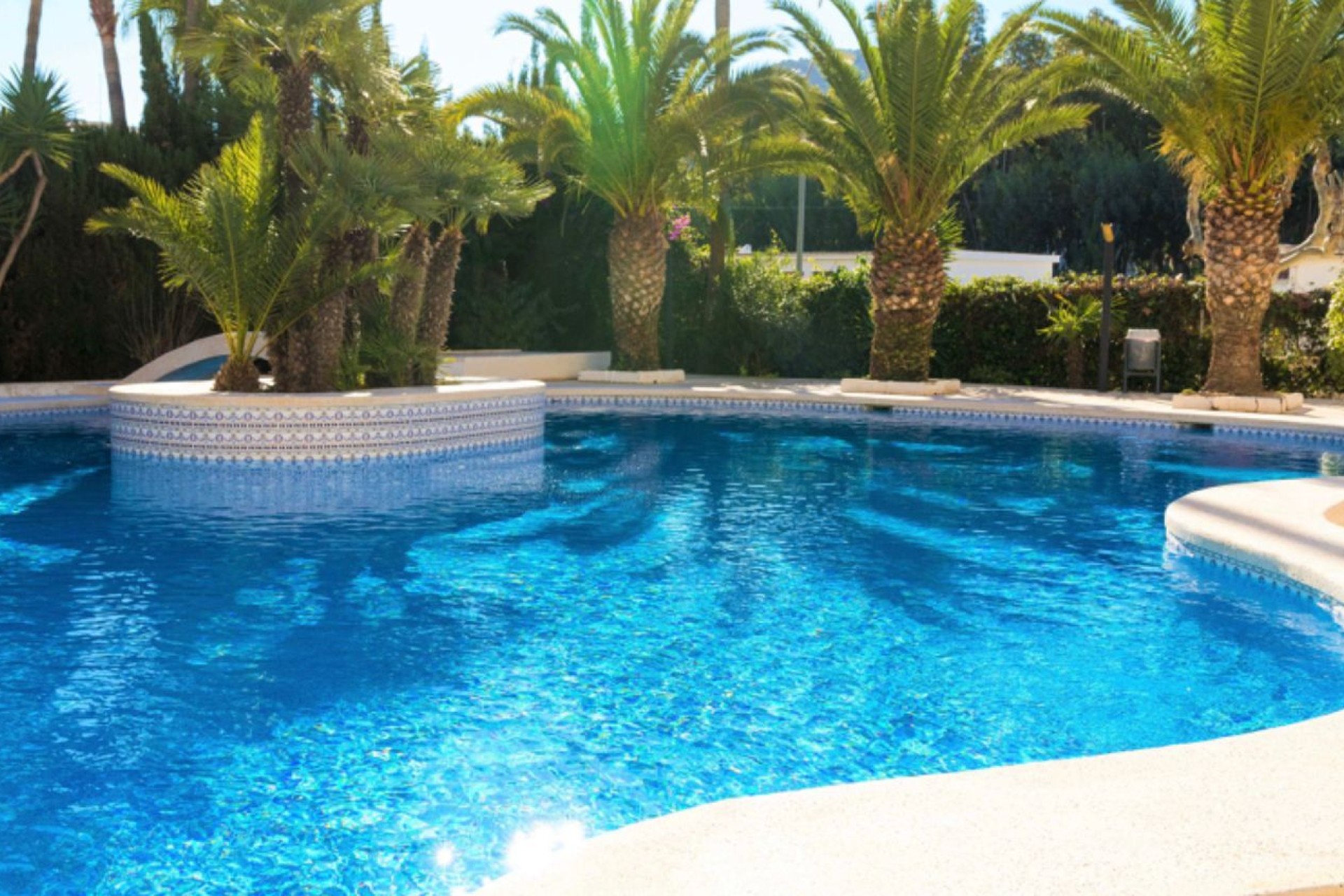 Alquiler a corto plazo - Apartamento / piso - Albir - Centro