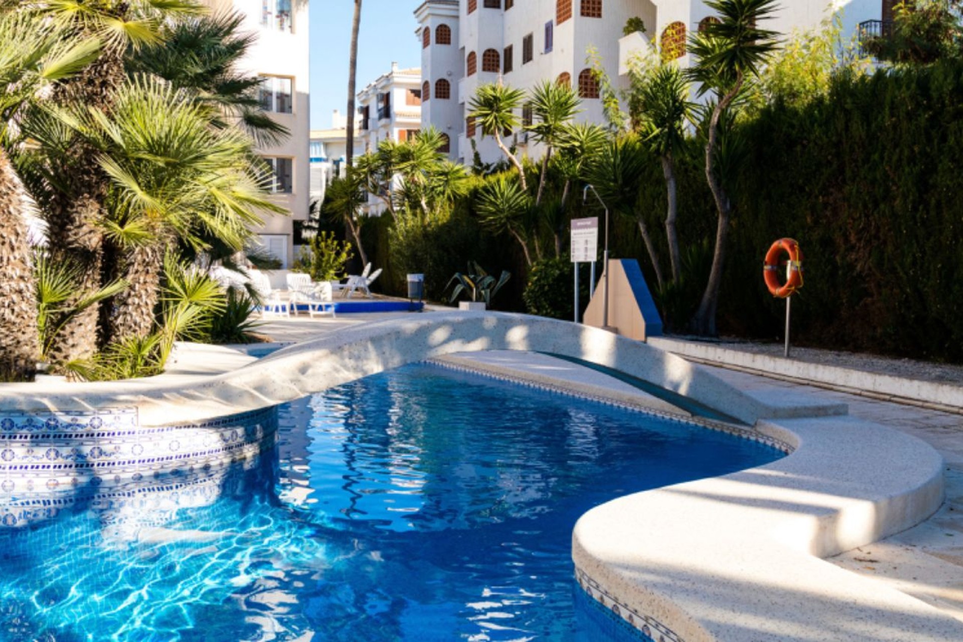 Alquiler a corto plazo - Apartamento / piso - Albir - Centro