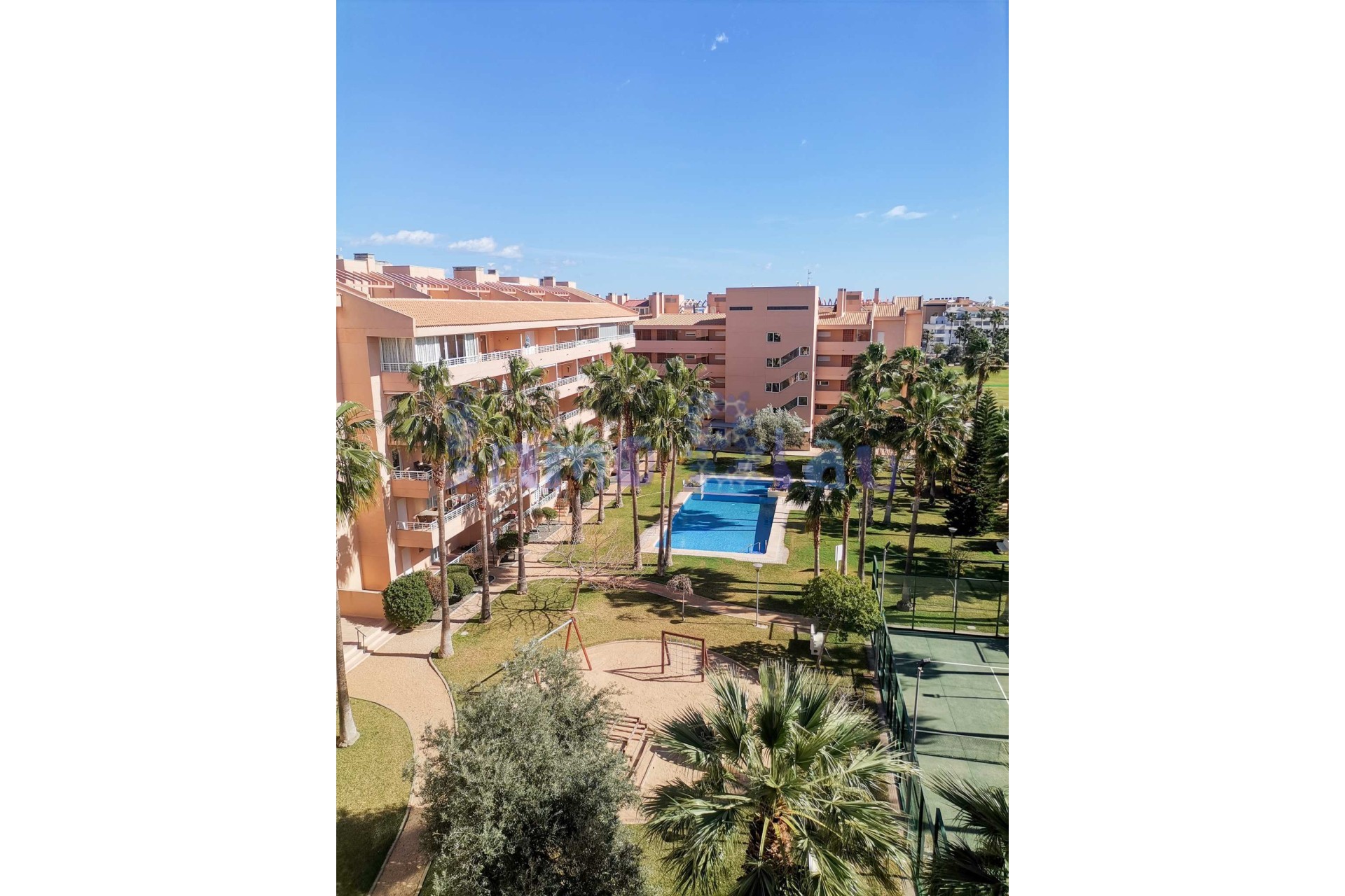 Alquiler a corto plazo - Apartamento / piso - Albir - Centro