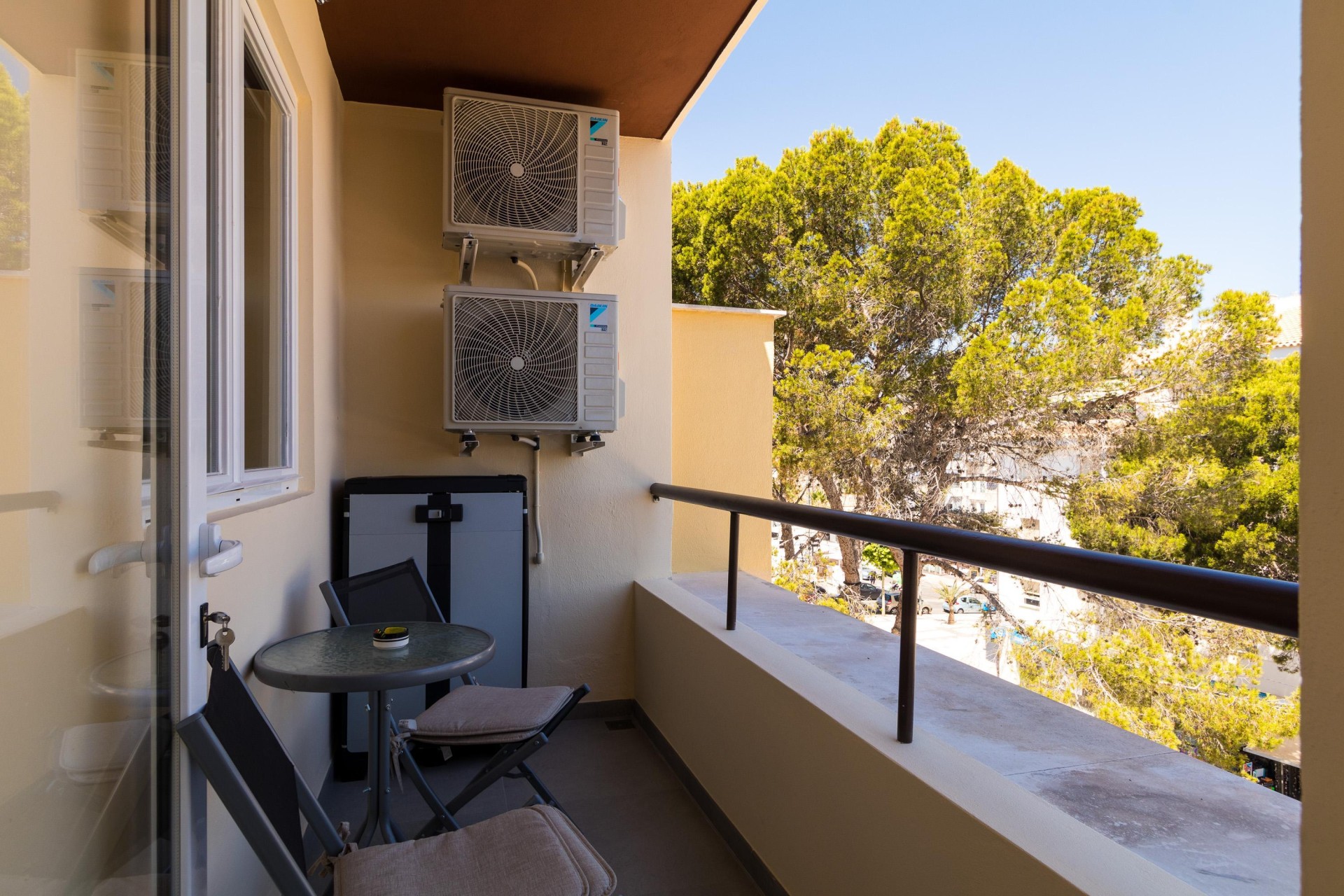 Alquiler a corto plazo - Apartamento / piso - Albir - Centro