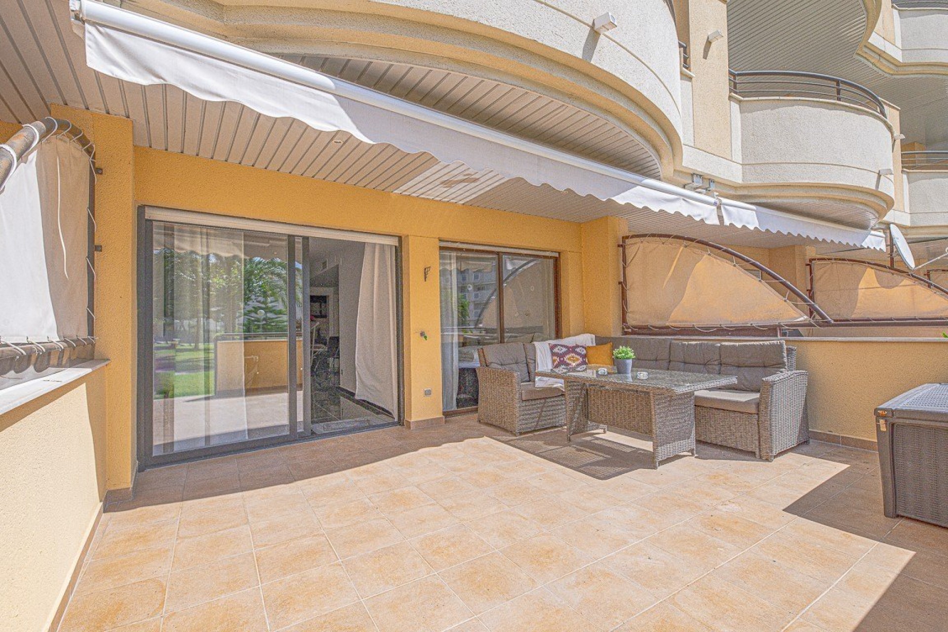 Alquiler a corto plazo - Apartamento / piso - Albir - Playa