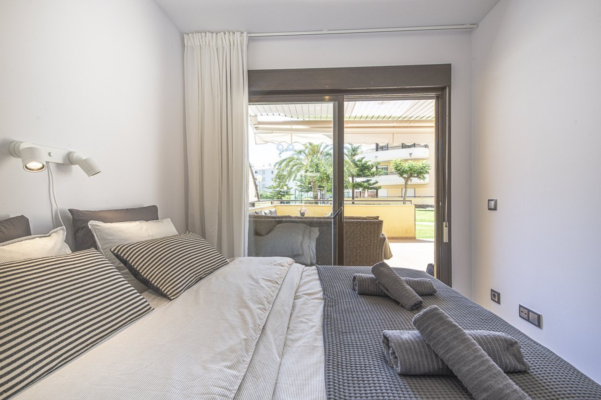 Alquiler a corto plazo - Apartamento / piso - Albir - Playa